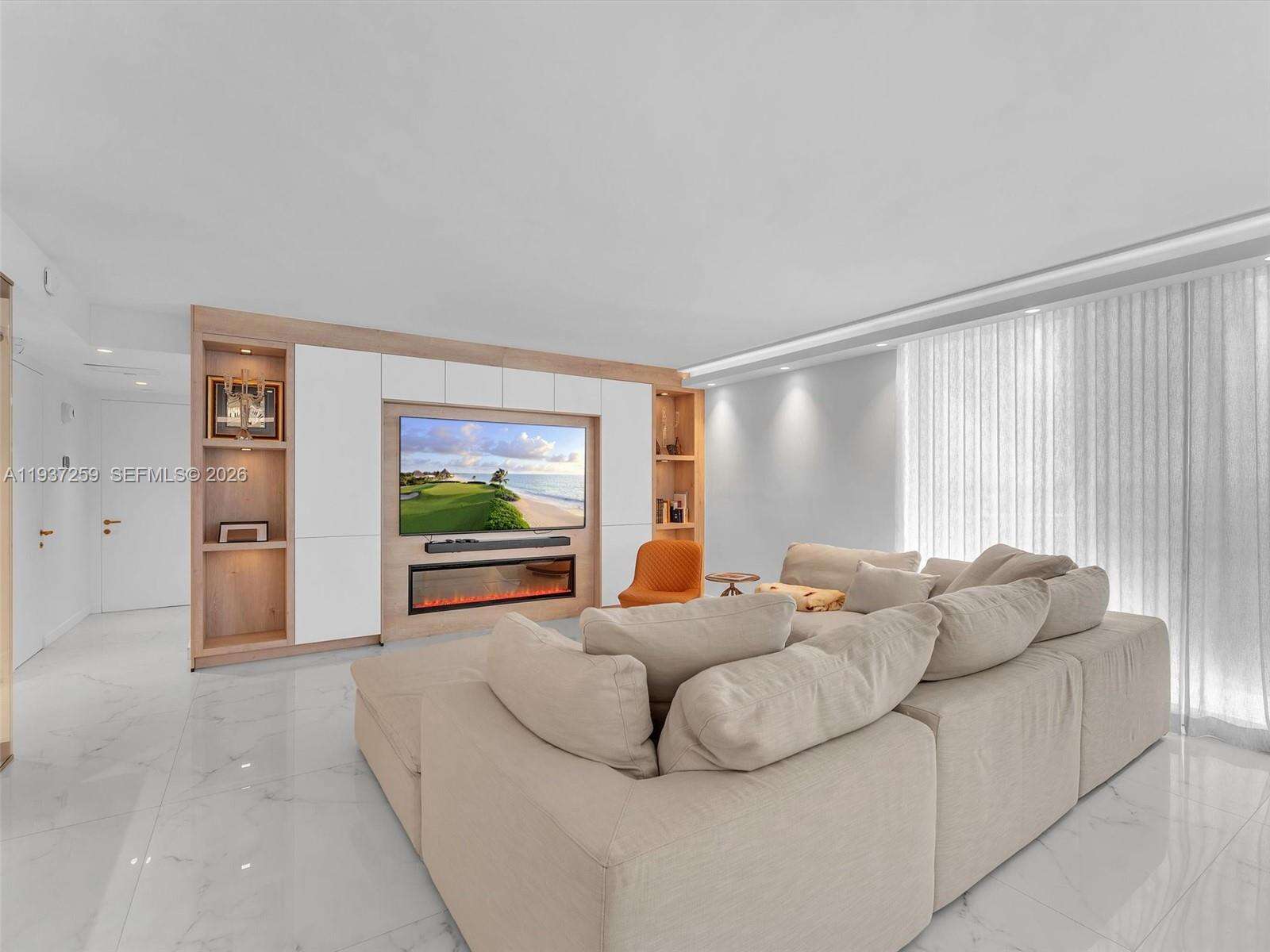 TURNBERRY ISLE - 19707 Turnberry Way, Aventura, FL 33180 | Picture 10