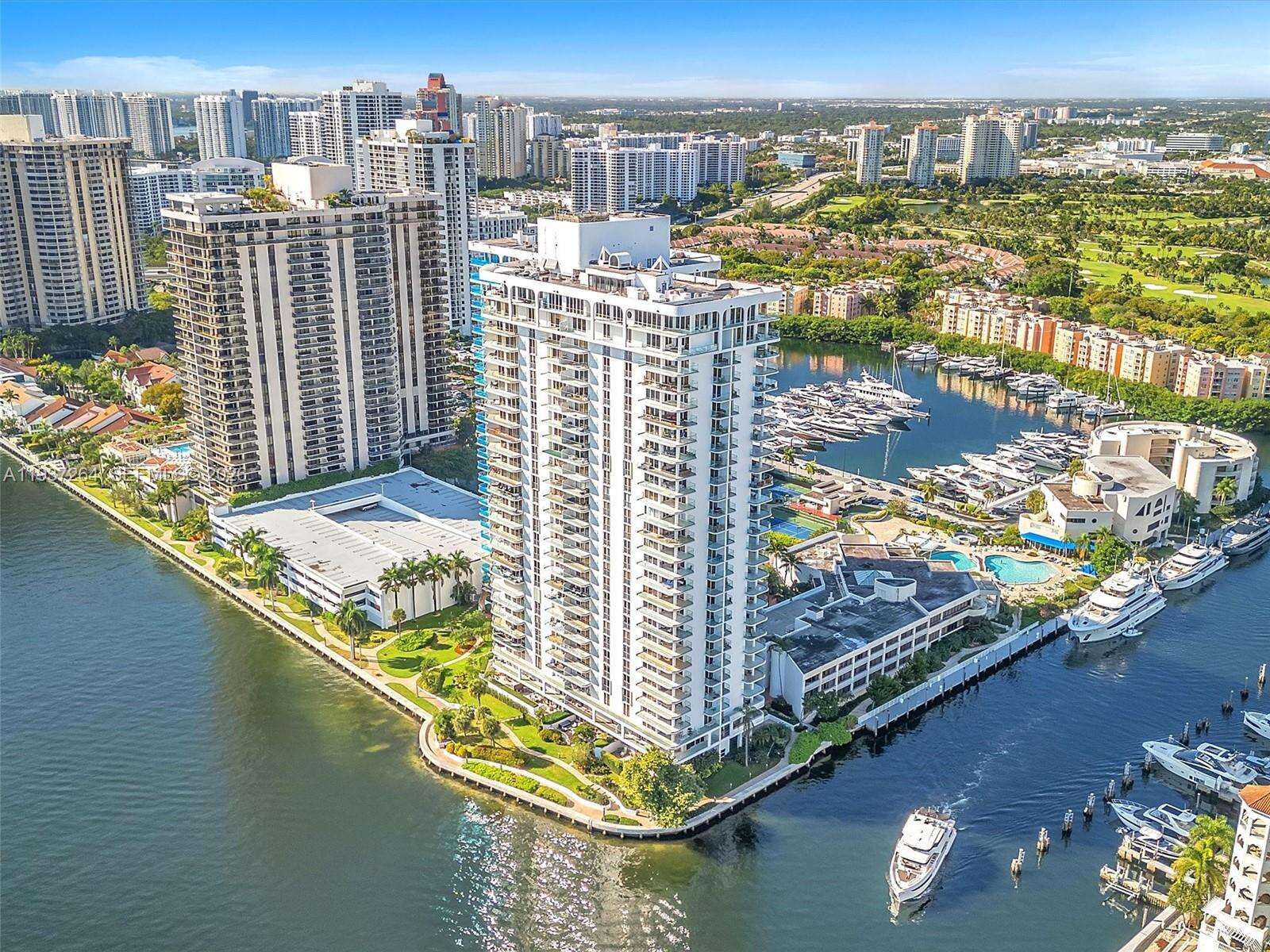 TURNBERRY ISLE - 19707 Turnberry Way, Aventura, FL 33180 | Picture 26