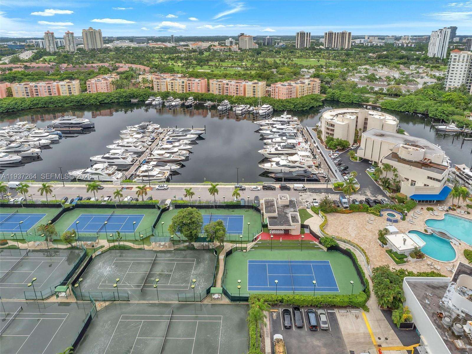 TURNBERRY ISLE - 19707 Turnberry Way, Aventura, FL 33180 | Picture 28