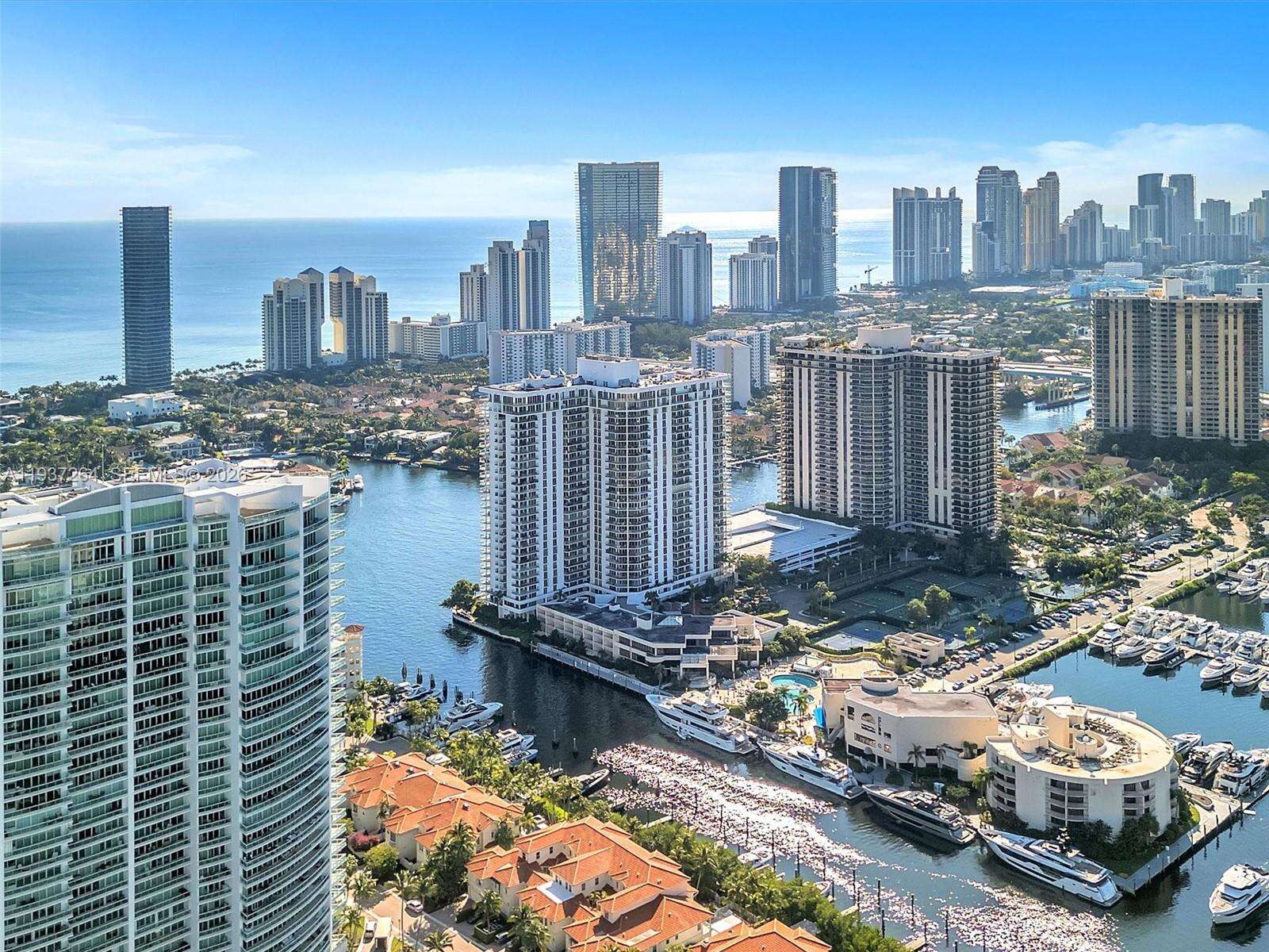 TURNBERRY ISLE - 19707 Turnberry Way, Aventura, FL 33180 | Picture 29