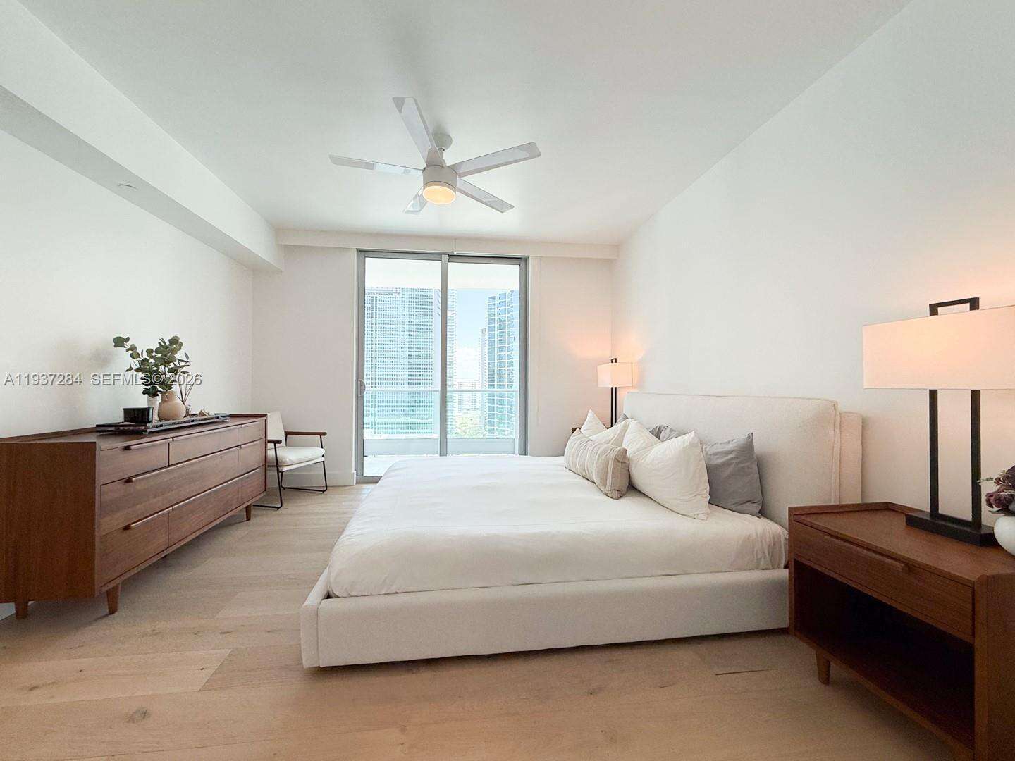 JADE RESIDENCES AT BRICKELL BAY - 1331 Brickell Bay Dr, Miami, FL 33131 | Picture 14