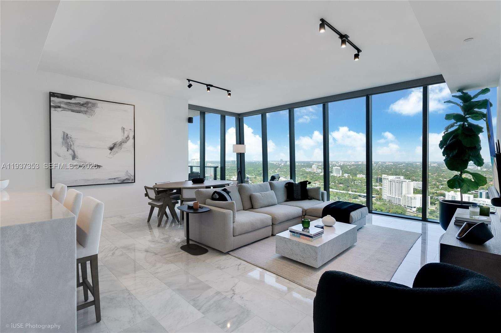 ECHO BRICKELL - 1451 Brickell Ave, Miami, FL 33131 | Picture 1