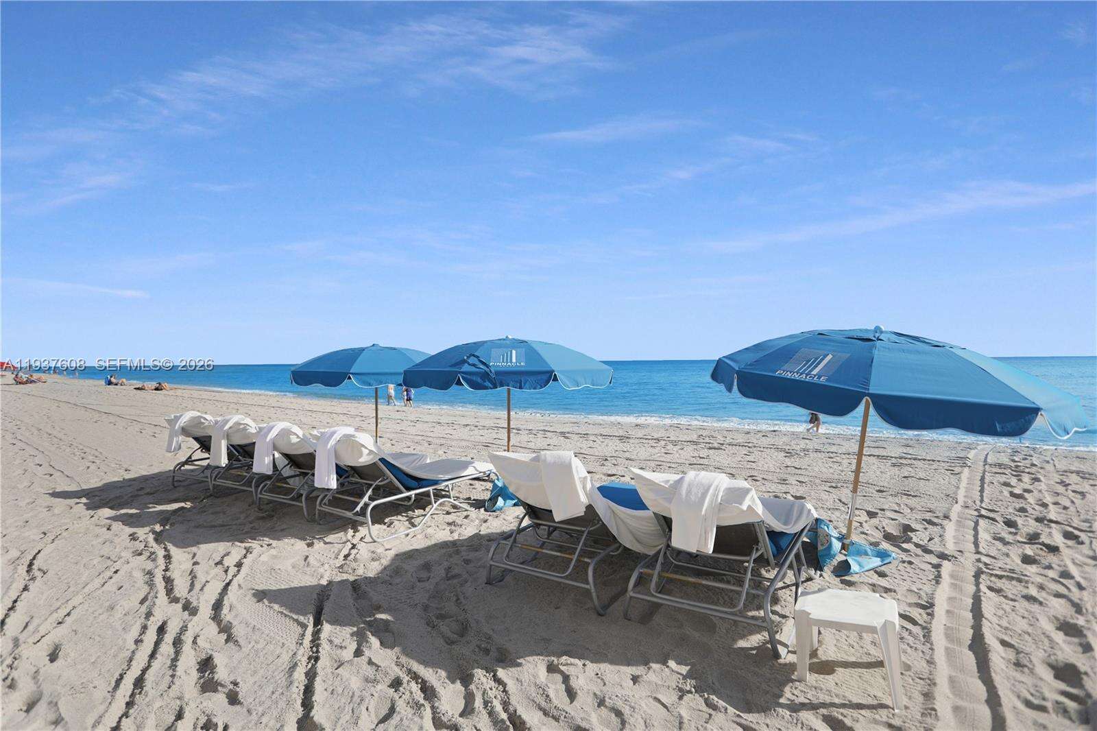 THE PINNACLE - 17555 Collins Ave, Sunny Isles Beach, FL 33160 | Picture 21