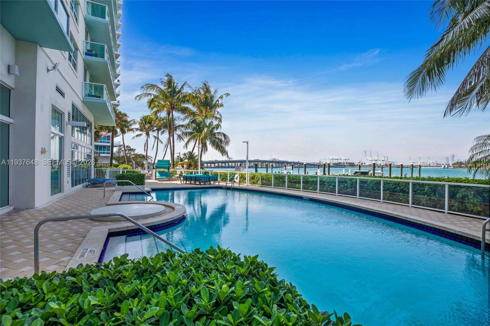 The Floridian at 650 W Ave, Miami Beach, FL 33139 - For Sale photo 36