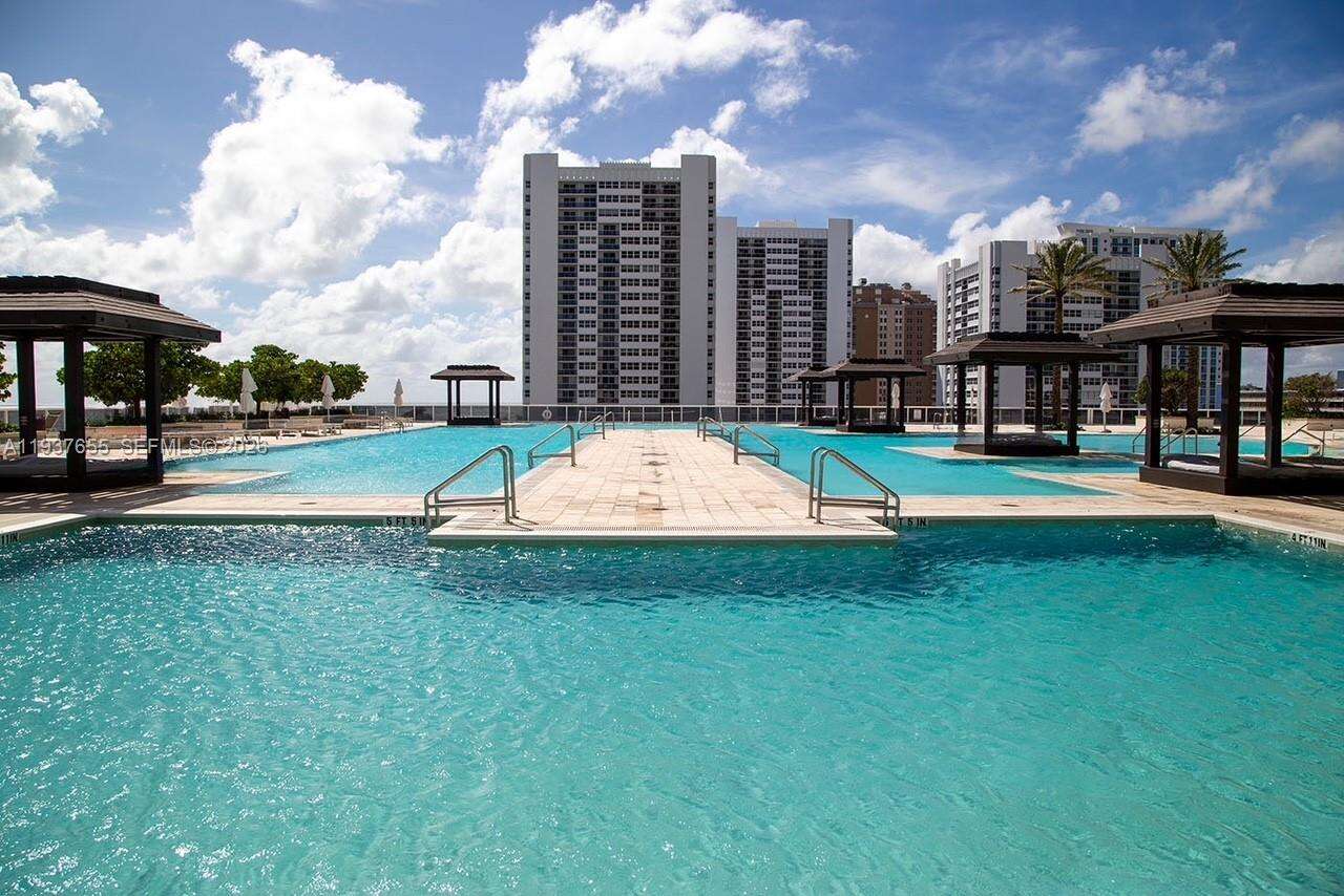 THE BEACH CLUB - 1850 Ocean Dr, Hallandale Beach, FL 33009 | Picture 6