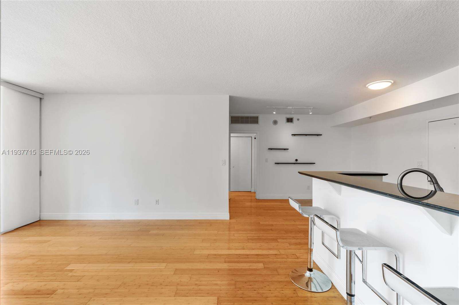 One Miami East at 335 Biscayne Blvd, Miami, FL 33131 - For Sale photo 15