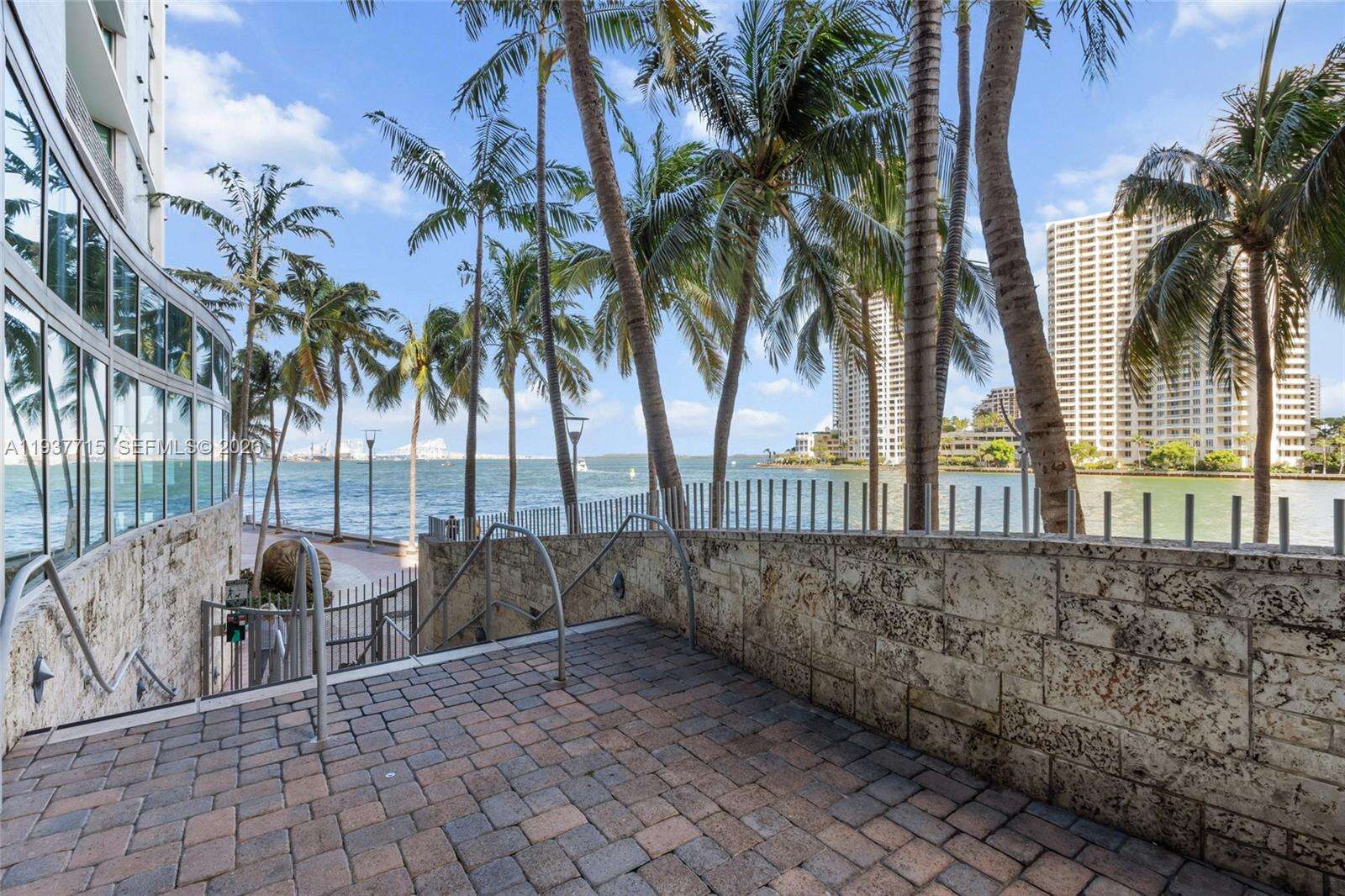 One Miami East at 335 Biscayne Blvd, Miami, FL 33131 - For Sale photo 35