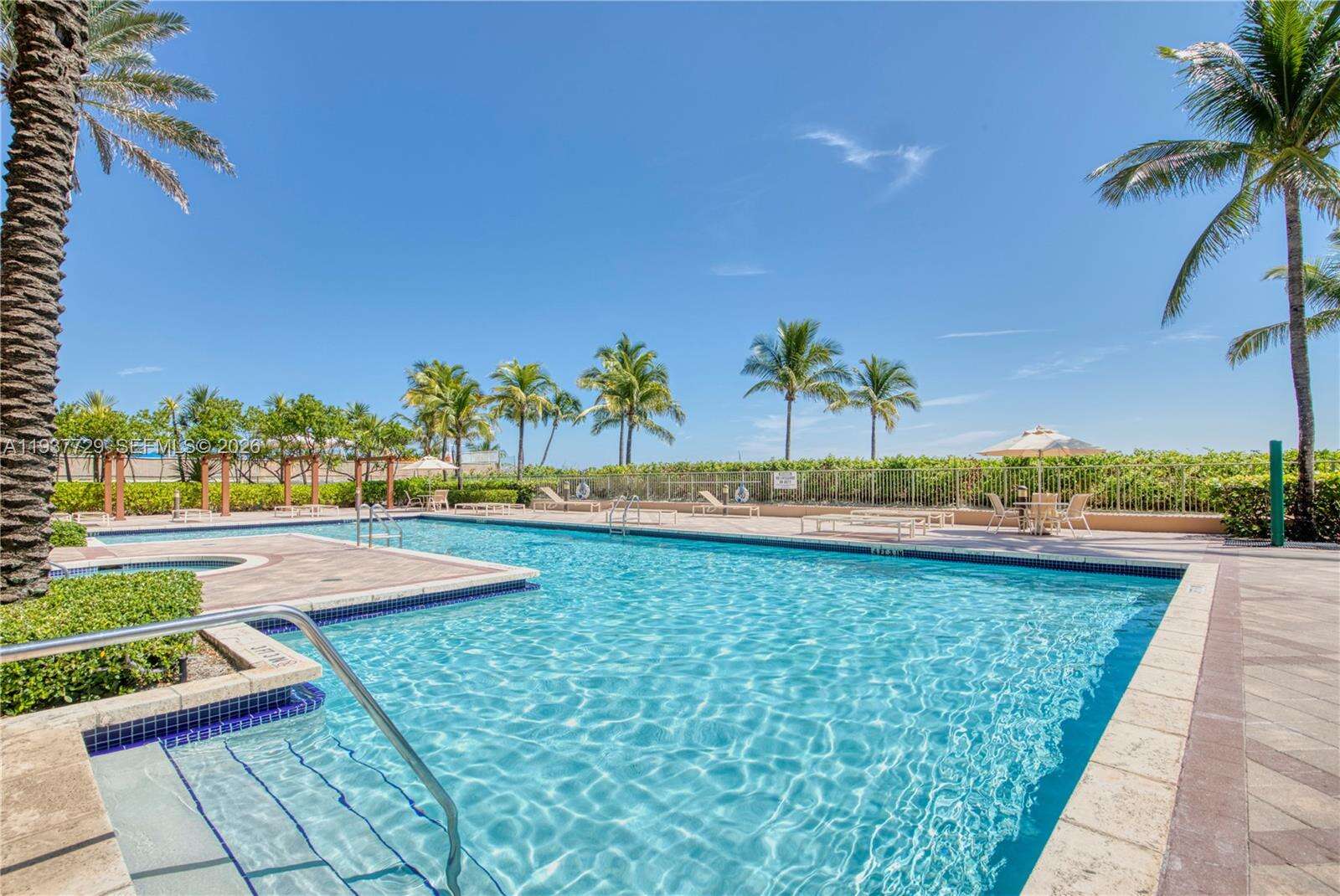 2080 Ocean Drive at 2067 Ocean Dr, Hallandale Beach, FL 33009 - For Sale photo 28