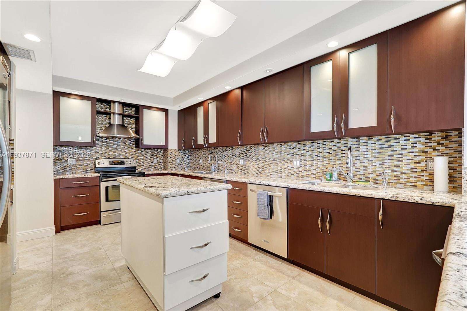 BALMORAL - 9801 Collins Ave, Bal Harbour, FL 33154 | Picture 18