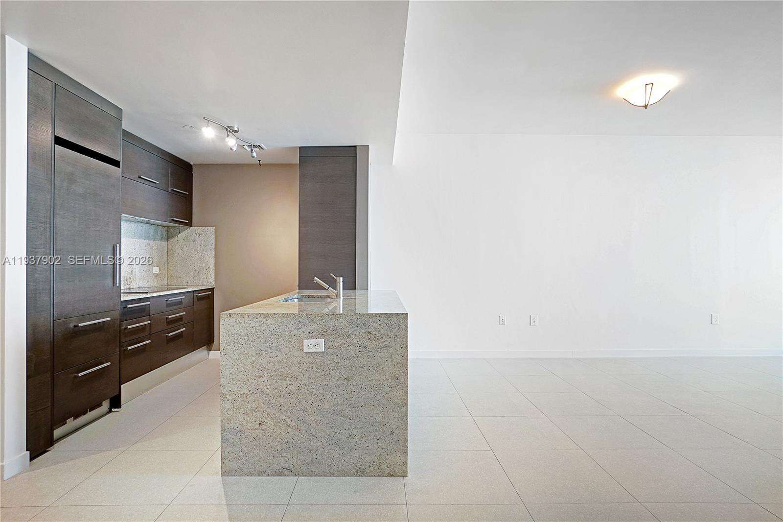 900 Biscayne at 900 Biscayne Blvd, Miami, FL 33132 - For Sale photo 13