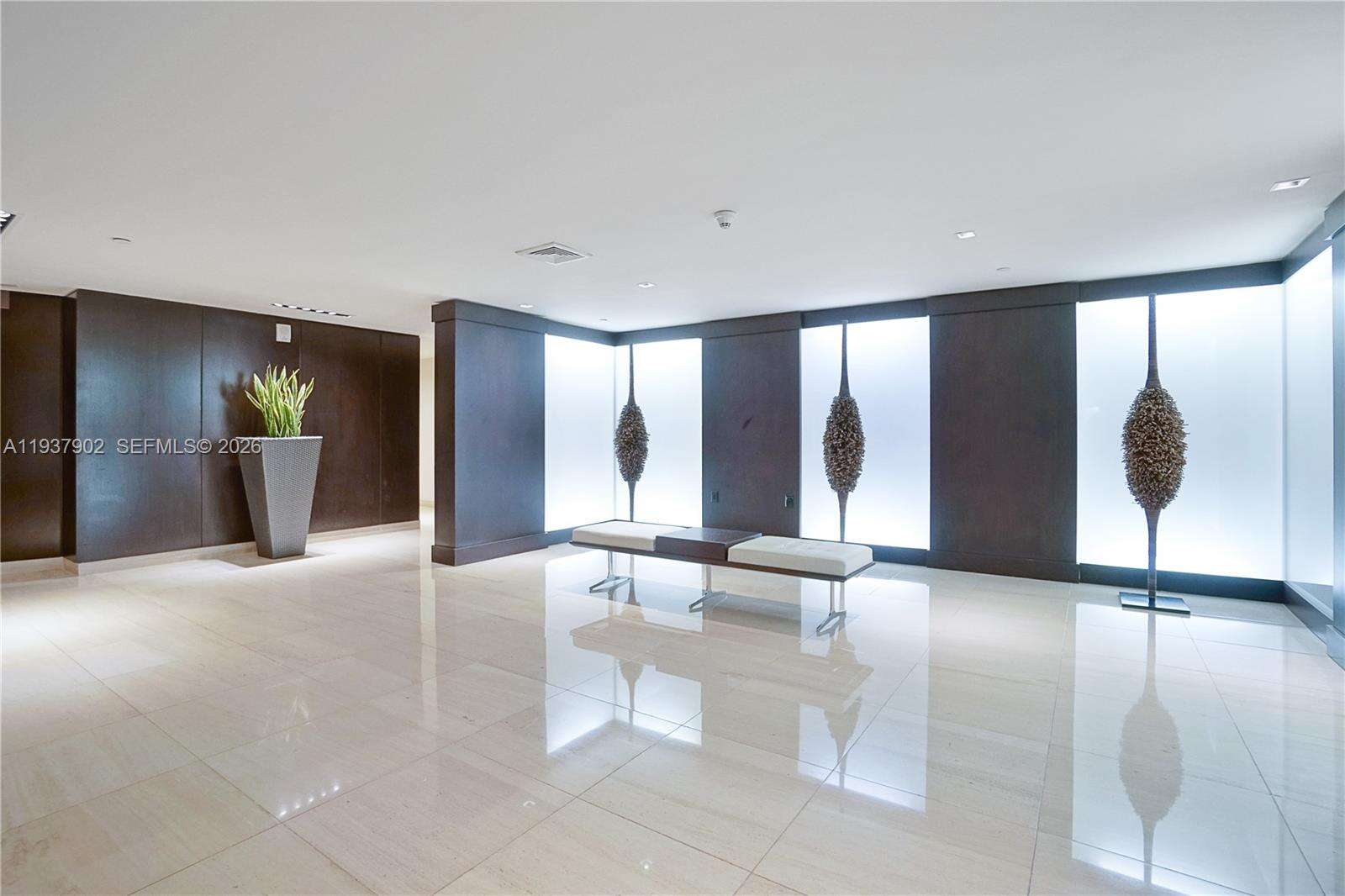 900 Biscayne at 900 Biscayne Blvd, Miami, FL 33132 - For Sale photo 32