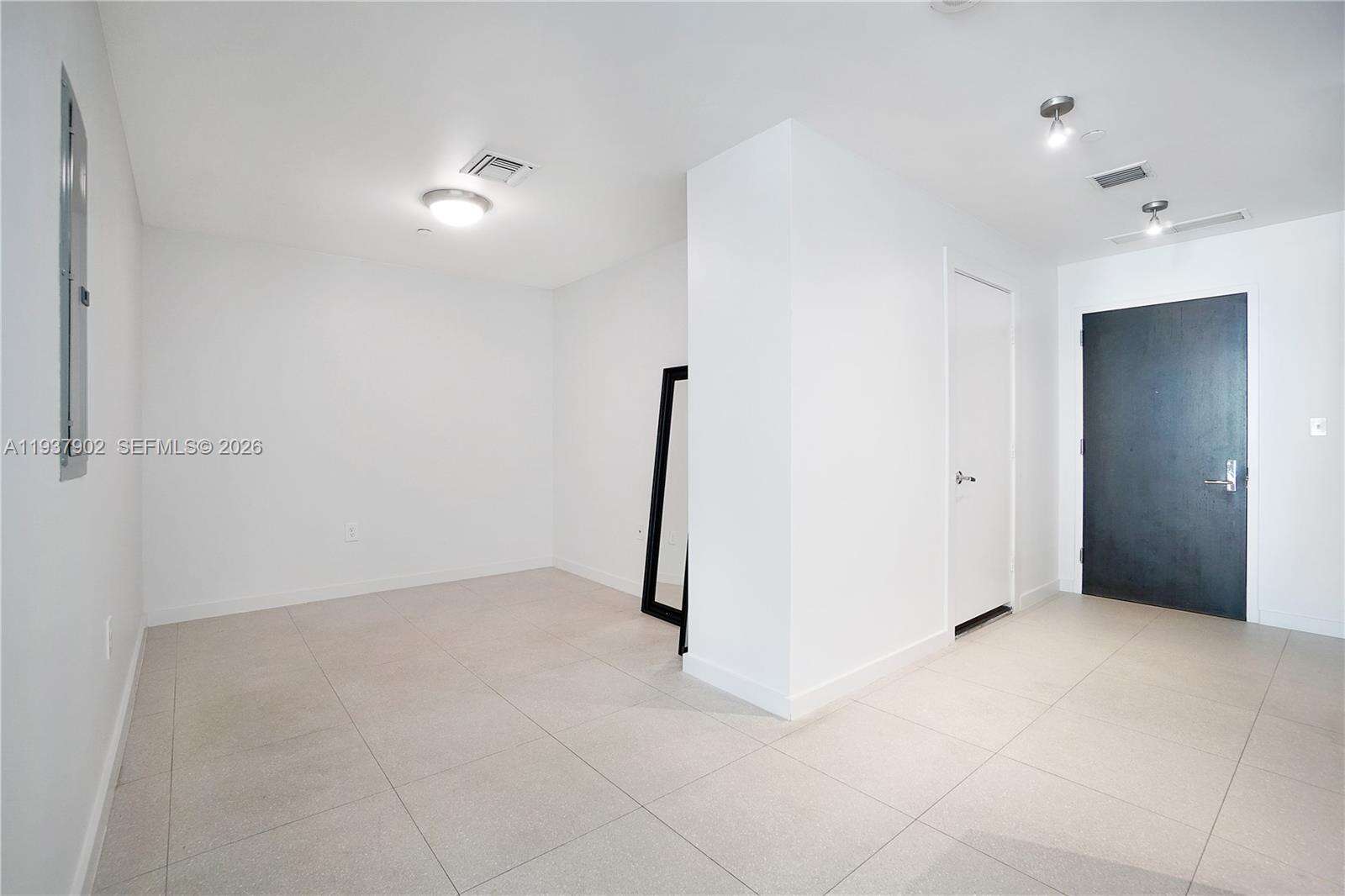 900 Biscayne at 900 Biscayne Blvd, Miami, FL 33132 - For Sale photo 7