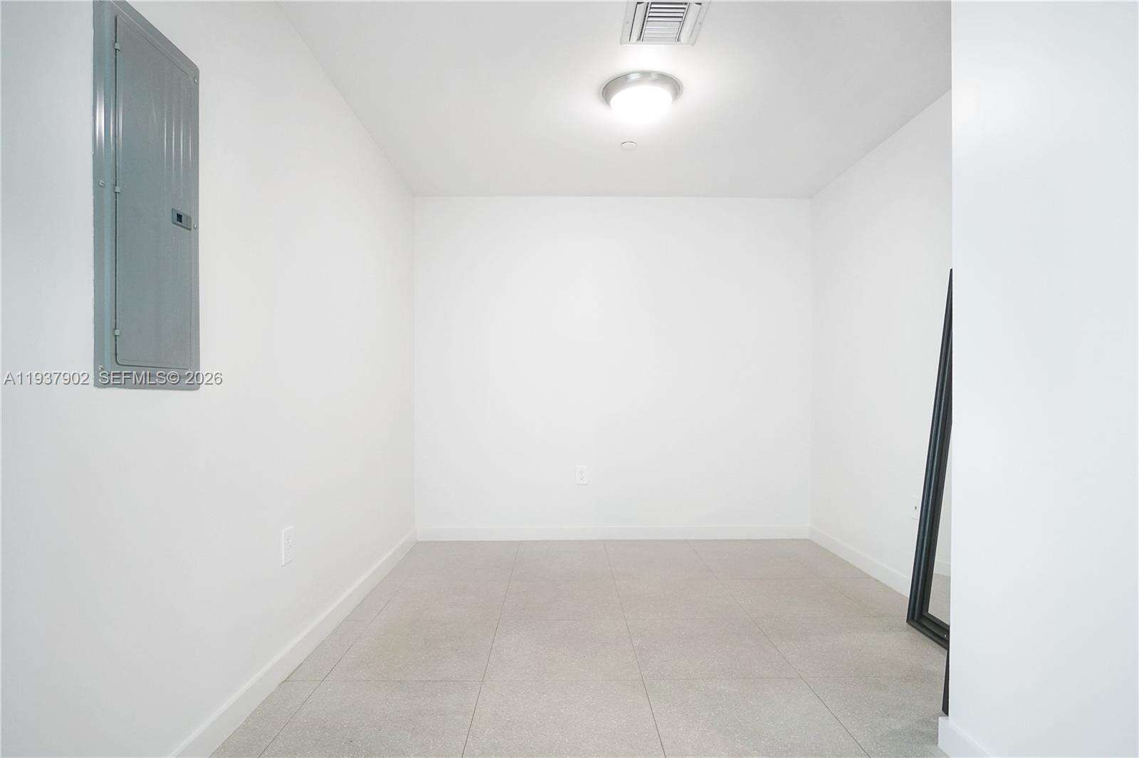 900 Biscayne at 900 Biscayne Blvd, Miami, FL 33132 - For Sale photo 8