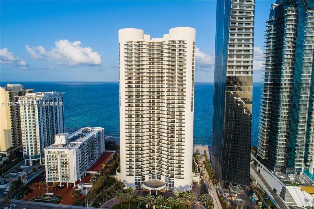 OCEAN FOUR - 17201 Collins Ave, Sunny Isles Beach, FL 33160 | Picture 1