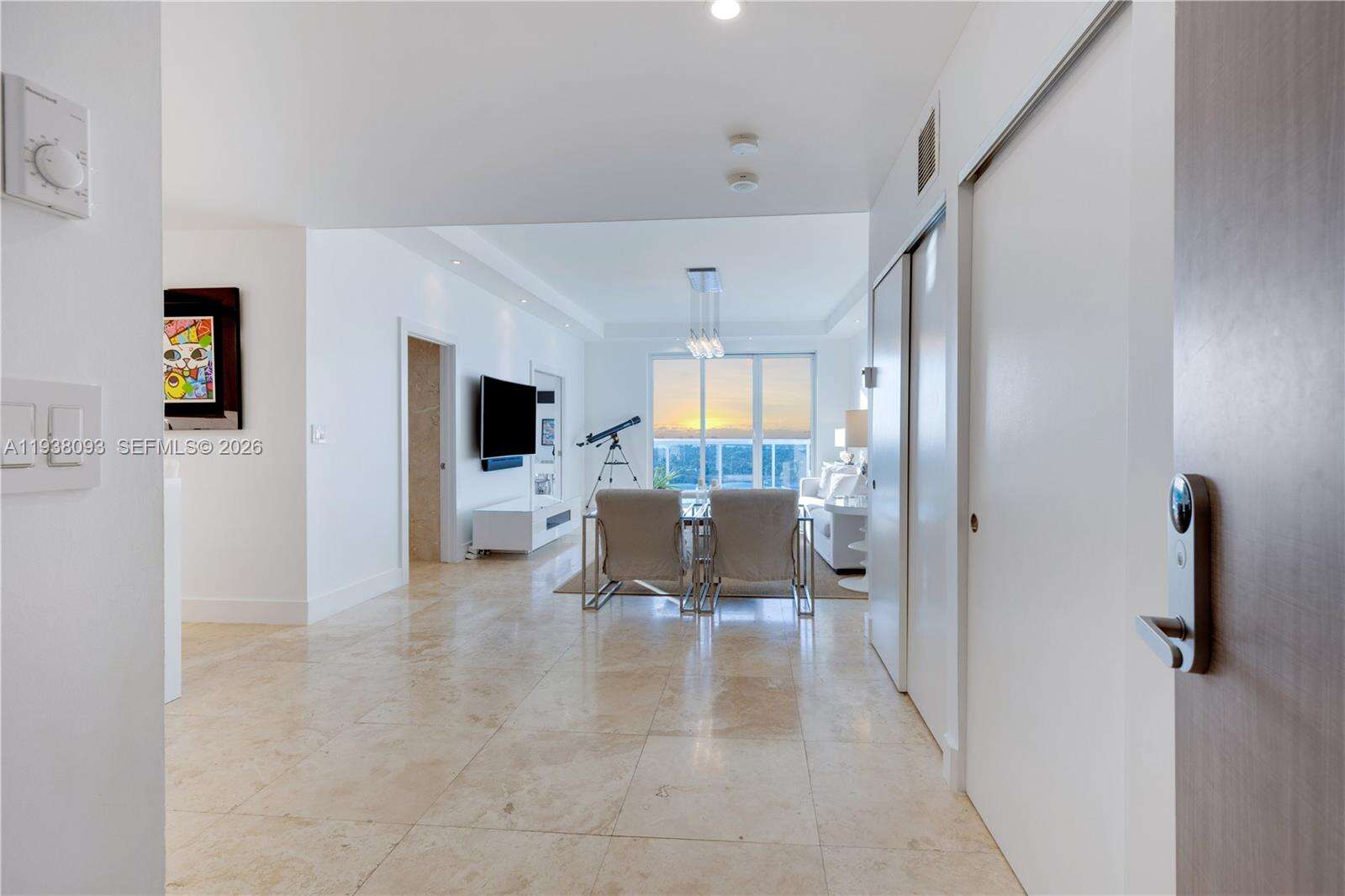RONEY PALACE - 2301 Collins Ave, Miami Beach, FL 33139 | Picture 18