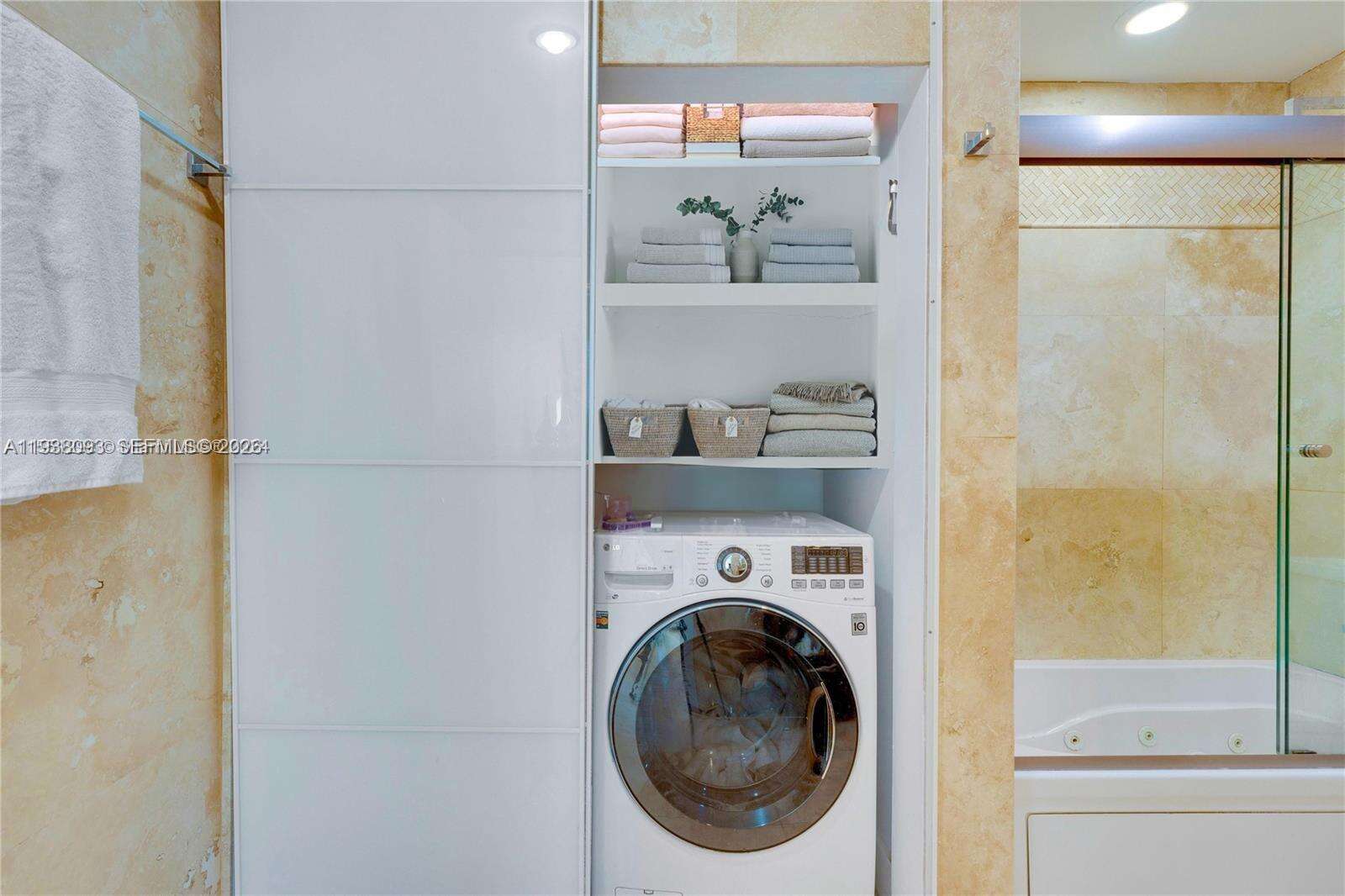 RONEY PALACE - 2301 Collins Ave, Miami Beach, FL 33139 | Picture 26