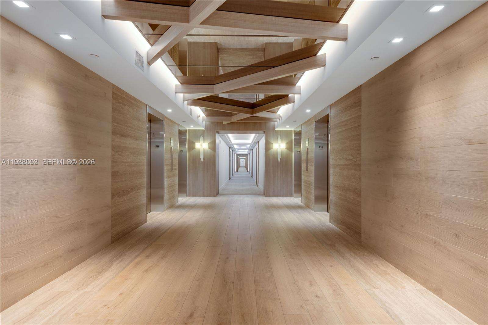 RONEY PALACE - 2301 Collins Ave, Miami Beach, FL 33139 | Picture 41