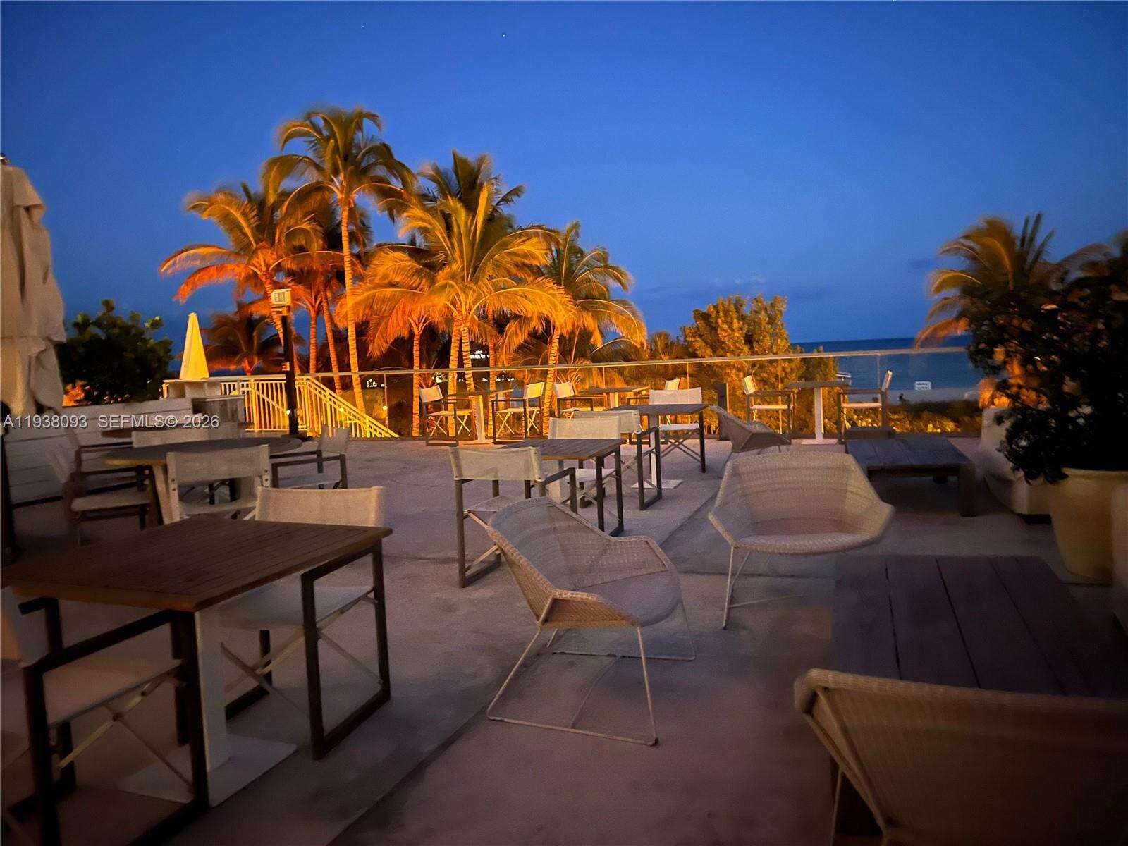 RONEY PALACE - 2301 Collins Ave, Miami Beach, FL 33139 | Picture 6