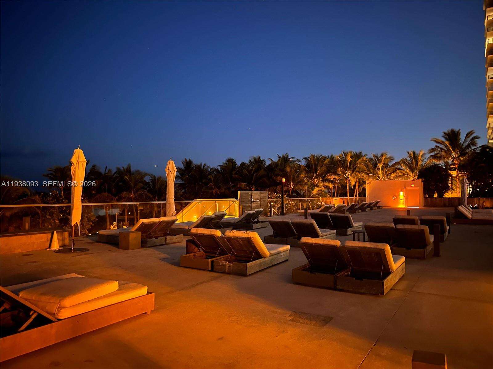 RONEY PALACE - 2301 Collins Ave, Miami Beach, FL 33139 | Picture 10