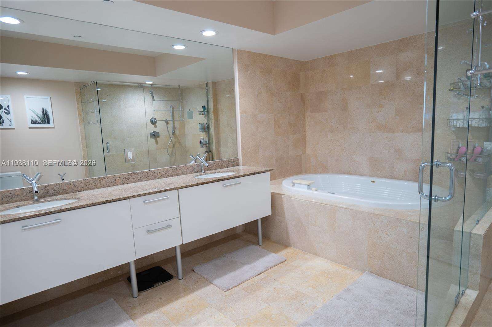 OCEAN FOUR - 17201 Collins Ave, Sunny Isles Beach, FL 33160 | Picture 14