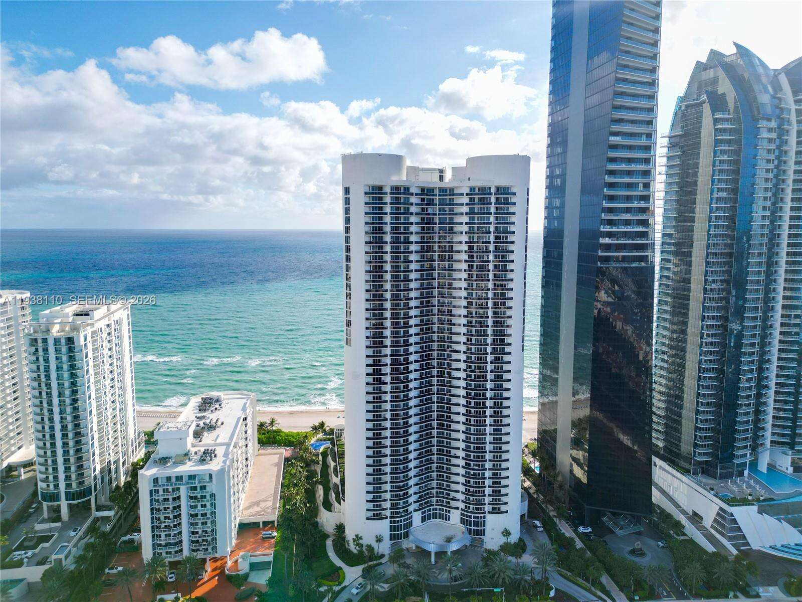 OCEAN FOUR - 17201 Collins Ave, Sunny Isles Beach, FL 33160 | Picture 38