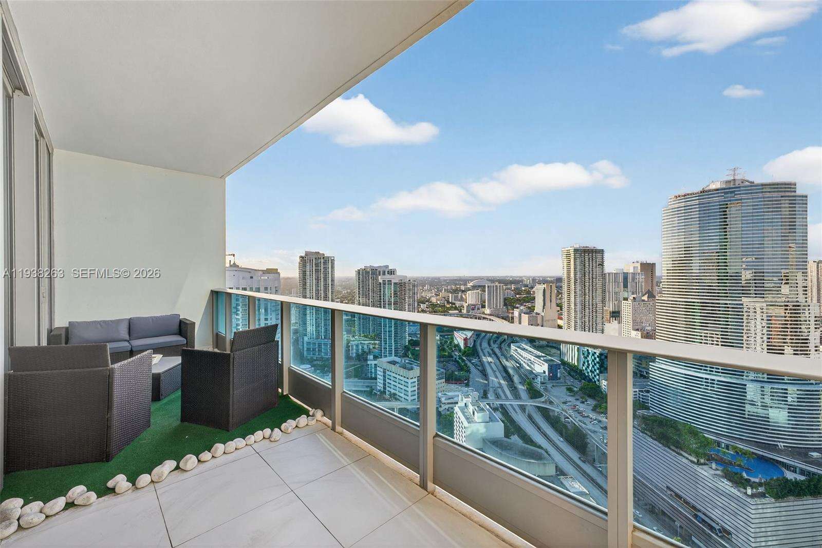 Epic Residences at 200 Biscayne Blvd Way, Miami, FL 33131 - For Sale photo 15