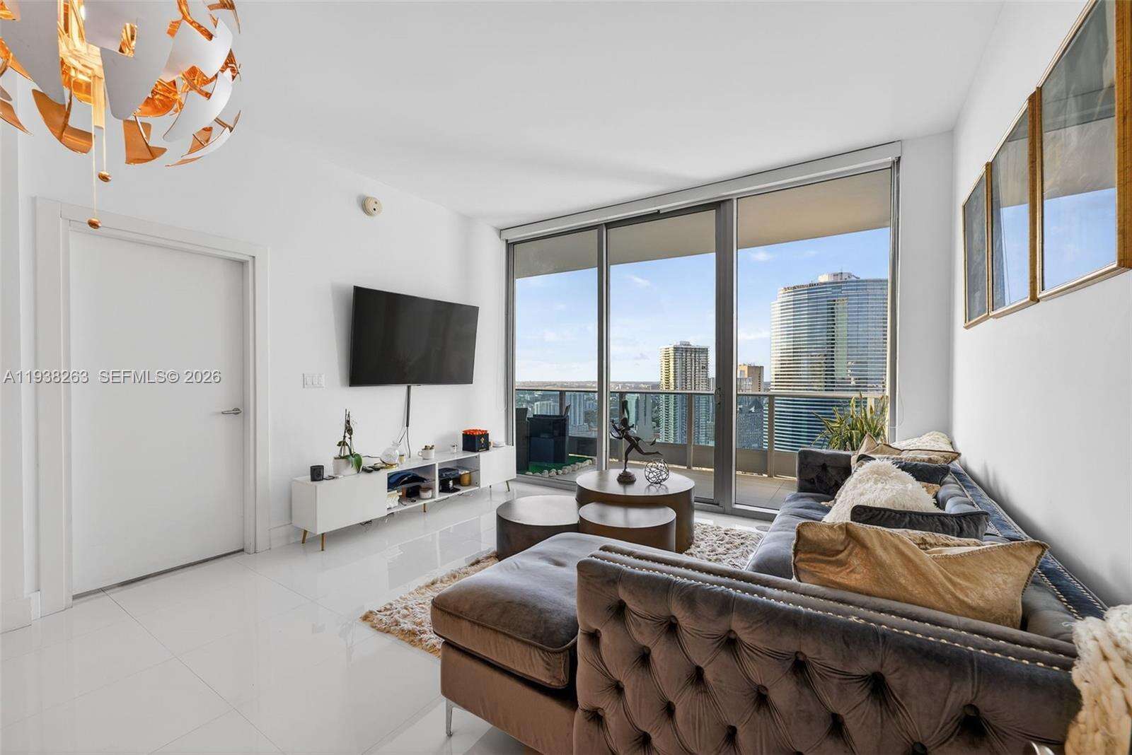 Epic Residences at 200 Biscayne Blvd Way, Miami, FL 33131 - For Sale photo 7