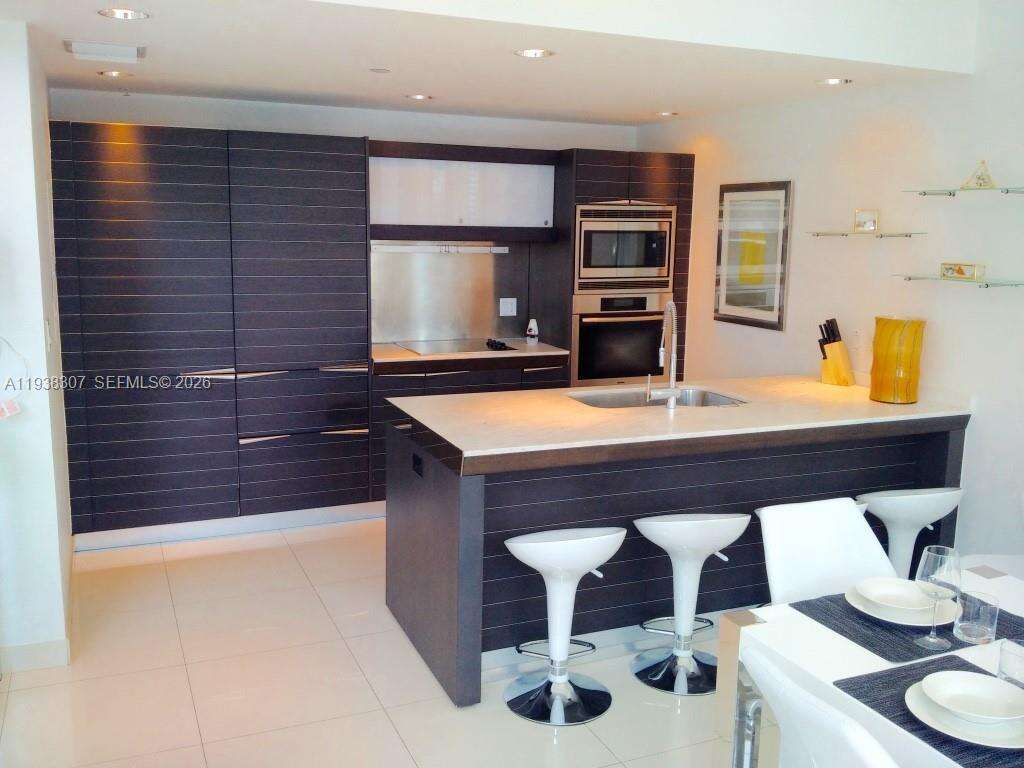 EPIC WEST - 200 Biscayne Blvd Way, Miami, FL 33131 | Picture 29