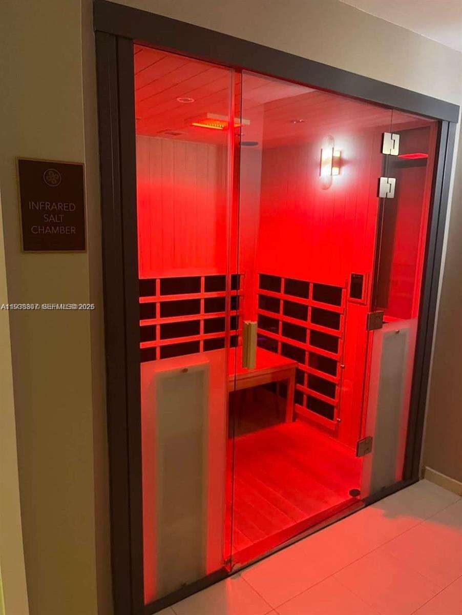 EPIC WEST - 200 Biscayne Blvd Way, Miami, FL 33131 | Picture 38