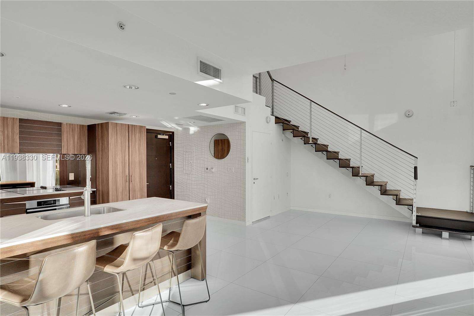 EPIC WEST - 200 Biscayne Blvd Way, Miami, FL 33131 | Picture 25