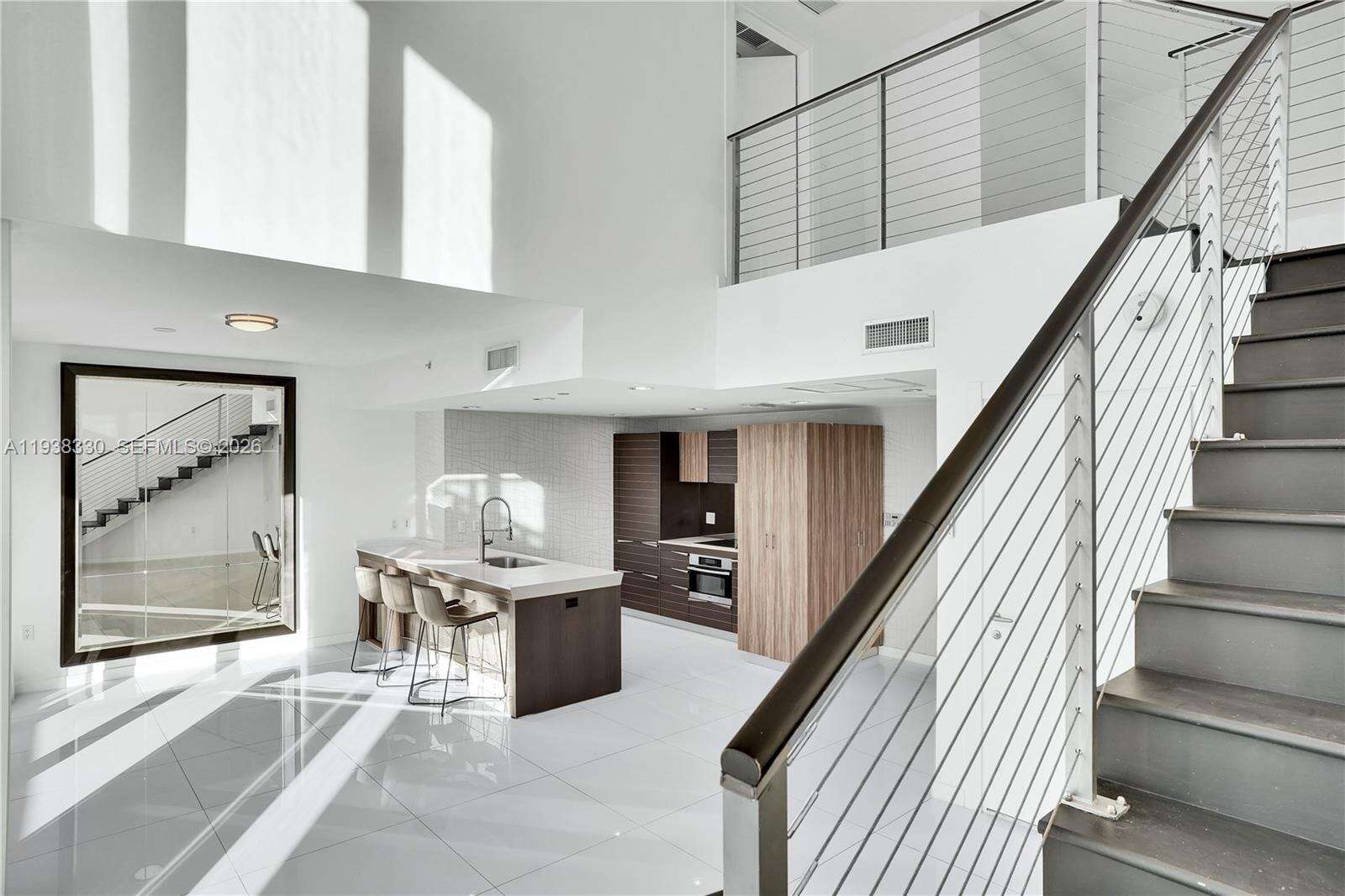 EPIC WEST - 200 Biscayne Blvd Way, Miami, FL 33131 | Picture 5