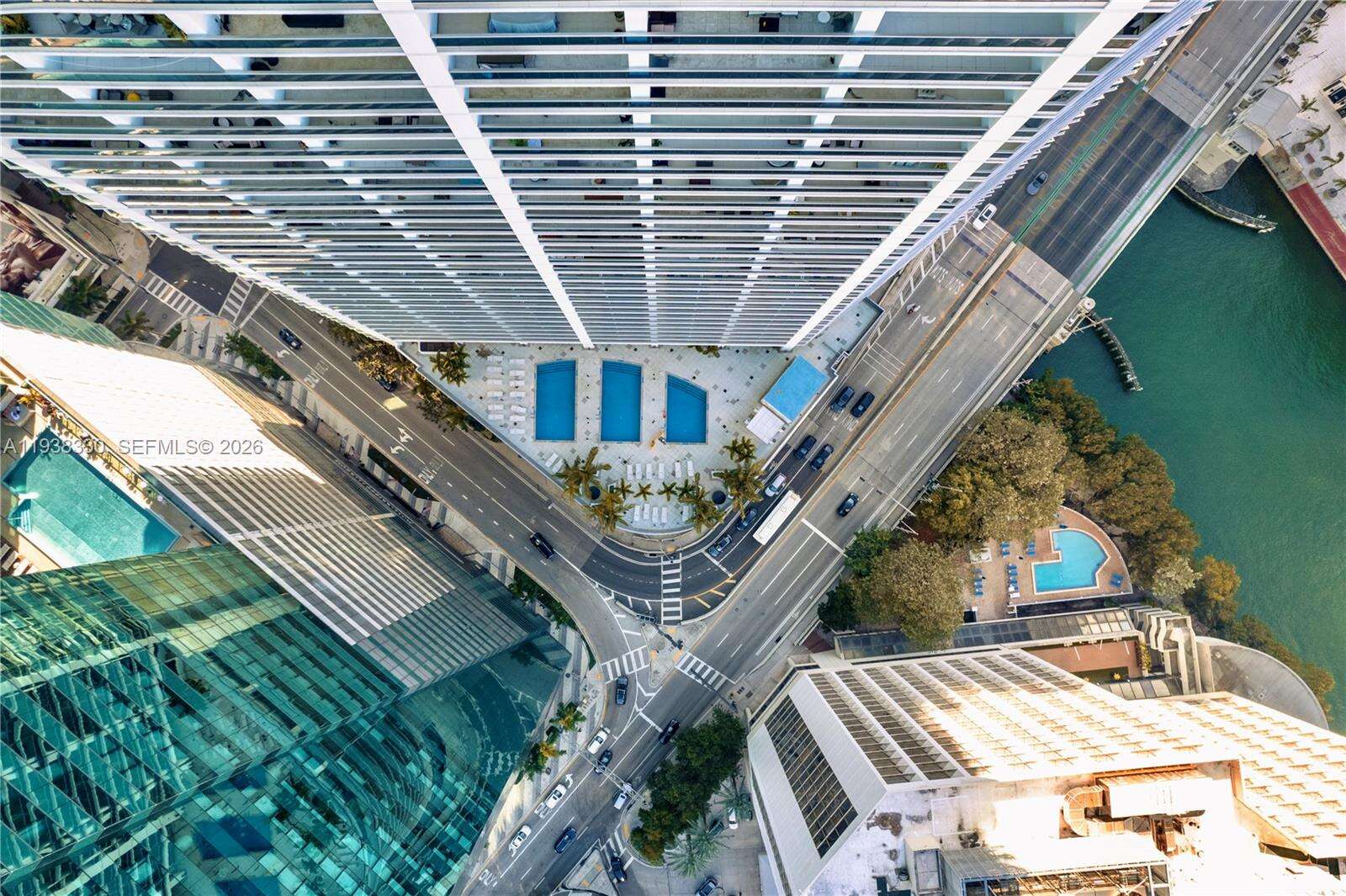 EPIC WEST - 200 Biscayne Blvd Way, Miami, FL 33131 | Picture 41