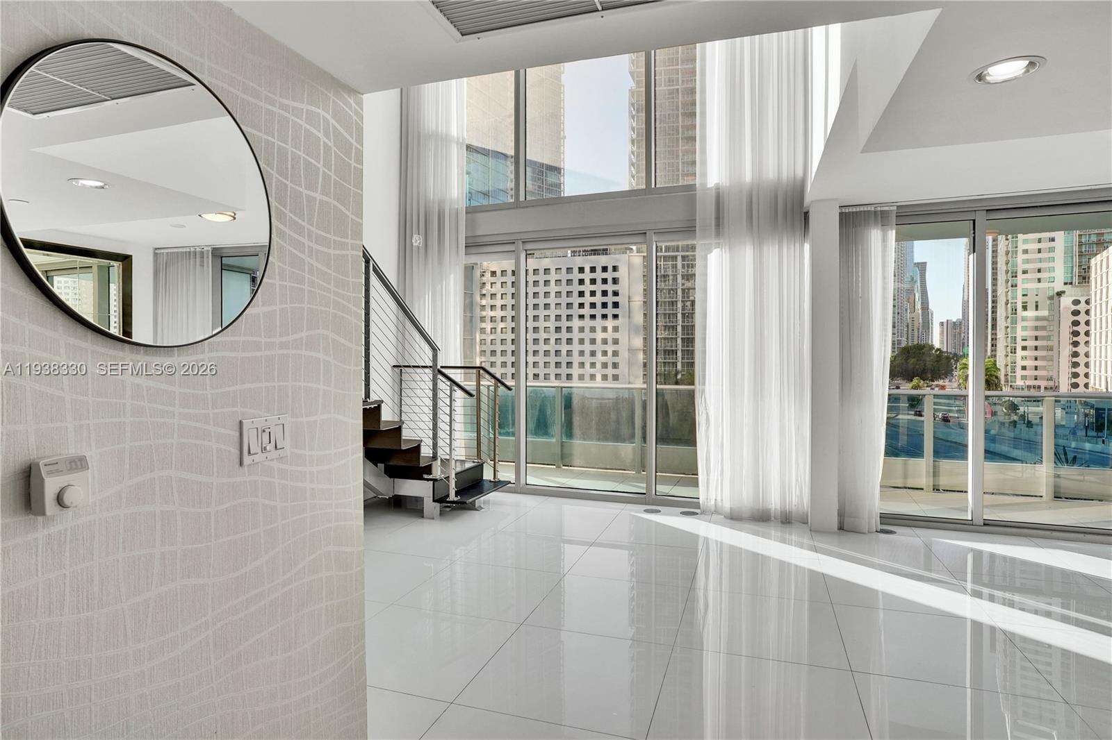 EPIC WEST - 200 Biscayne Blvd Way, Miami, FL 33131 | Picture 6