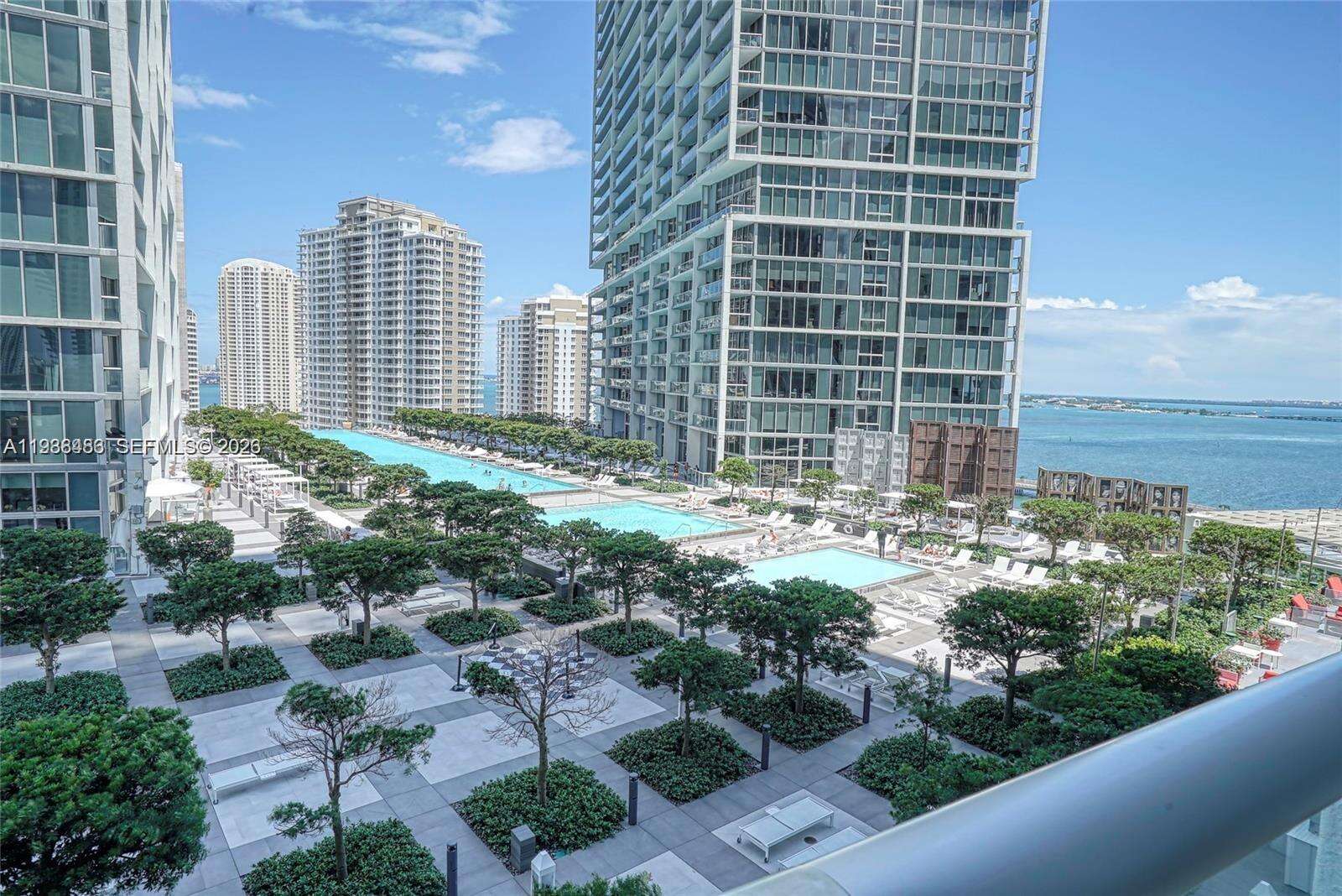 Icon Brickell 3 at 485 Brickell Ave, Miami, FL 33131 - For Sale photo 1