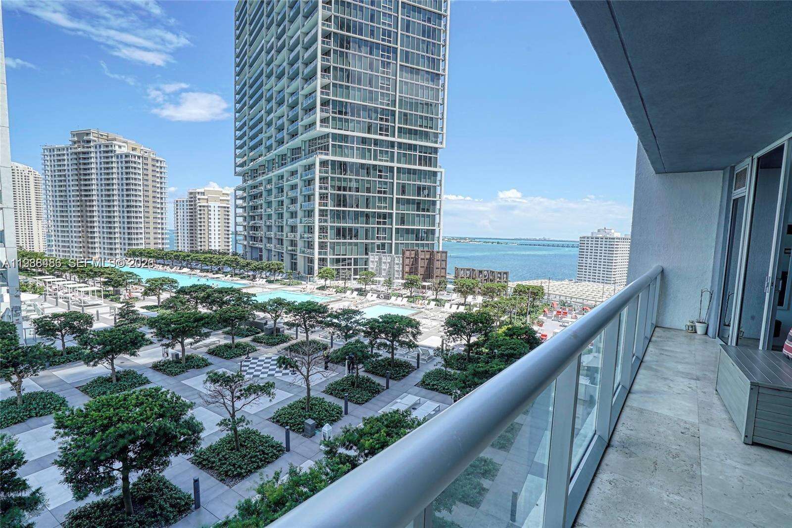 Icon Brickell 3 at 485 Brickell Ave, Miami, FL 33131 - For Sale photo 12