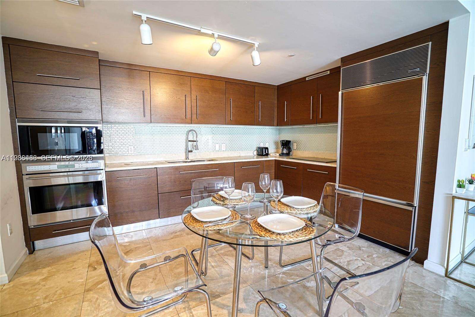 Icon Brickell 3 at 485 Brickell Ave, Miami, FL 33131 - For Sale photo 10