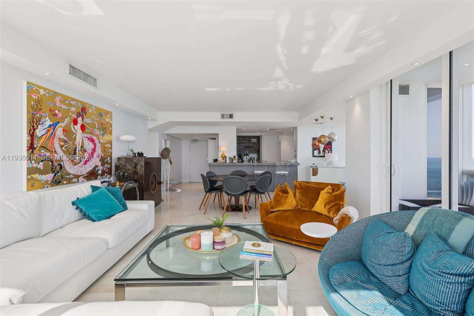 HARBOUR HOUSE - 10275 Collins Ave, Bal Harbour, FL 33154 | Picture 14