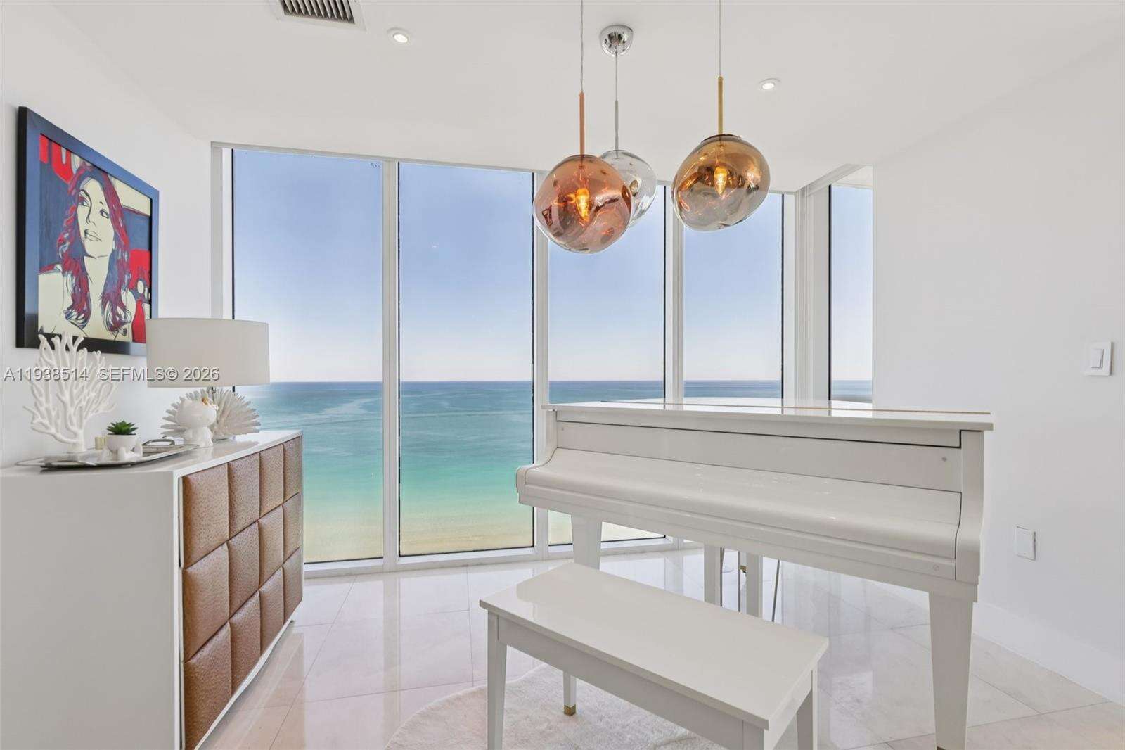 HARBOUR HOUSE - 10275 Collins Ave, Bal Harbour, FL 33154 | Picture 26