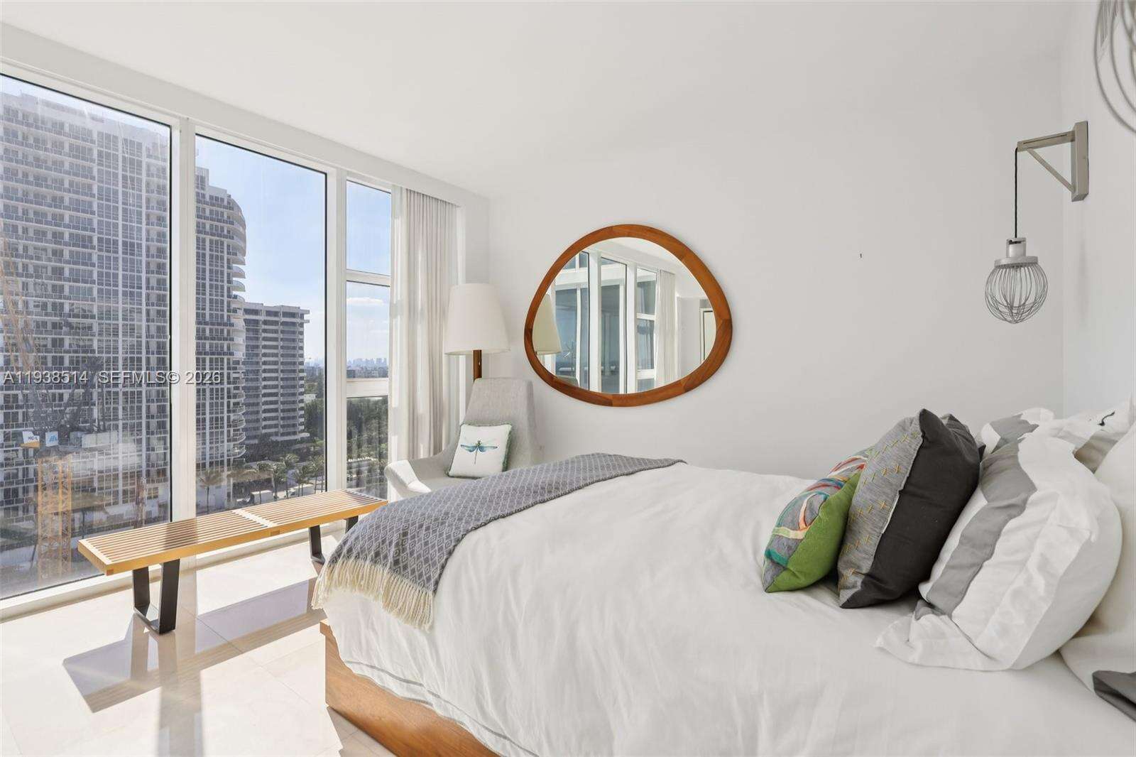 HARBOUR HOUSE - 10275 Collins Ave, Bal Harbour, FL 33154 | Picture 39