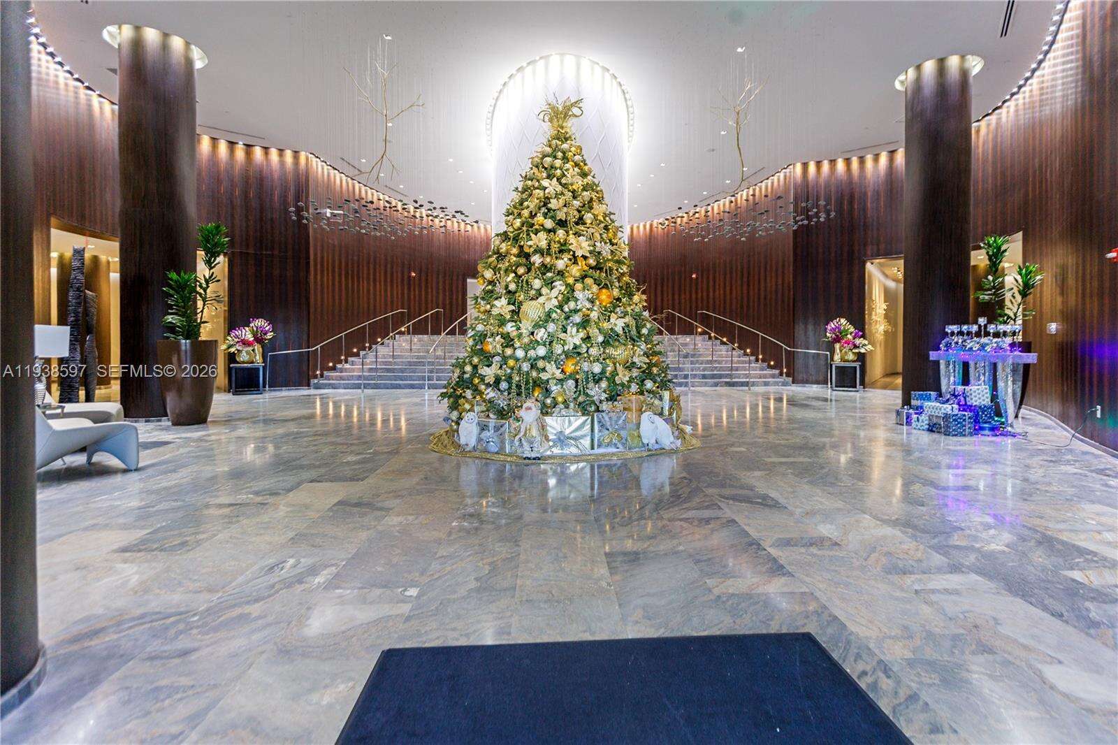 OCEAN FOUR - 17201 Collins Ave, Sunny Isles Beach, FL 33160 | Picture 2