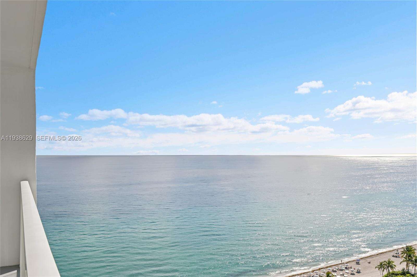 Parker Plaza at 2030 Ocean Dr, Hallandale Beach, FL 33009 - For Sale photo 1