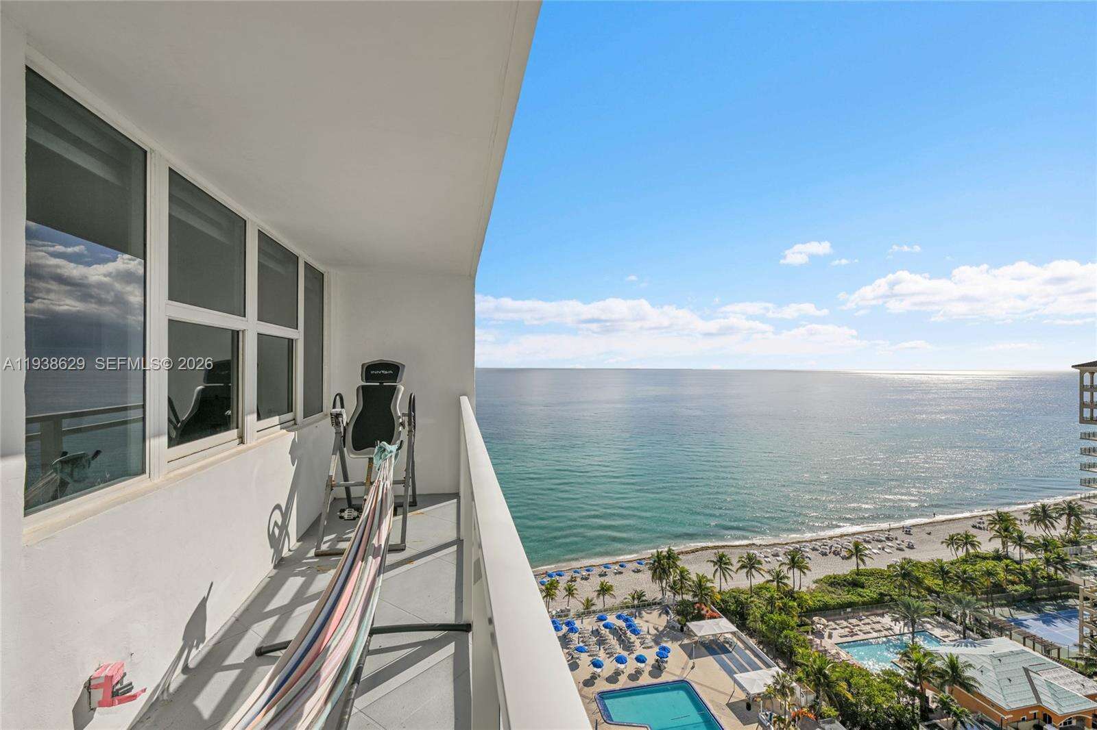 Parker Plaza at 2030 Ocean Dr, Hallandale Beach, FL 33009 - For Sale photo 2