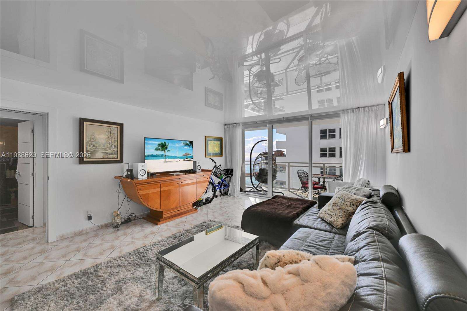Parker Plaza at 2030 Ocean Dr, Hallandale Beach, FL 33009 - For Sale photo 11