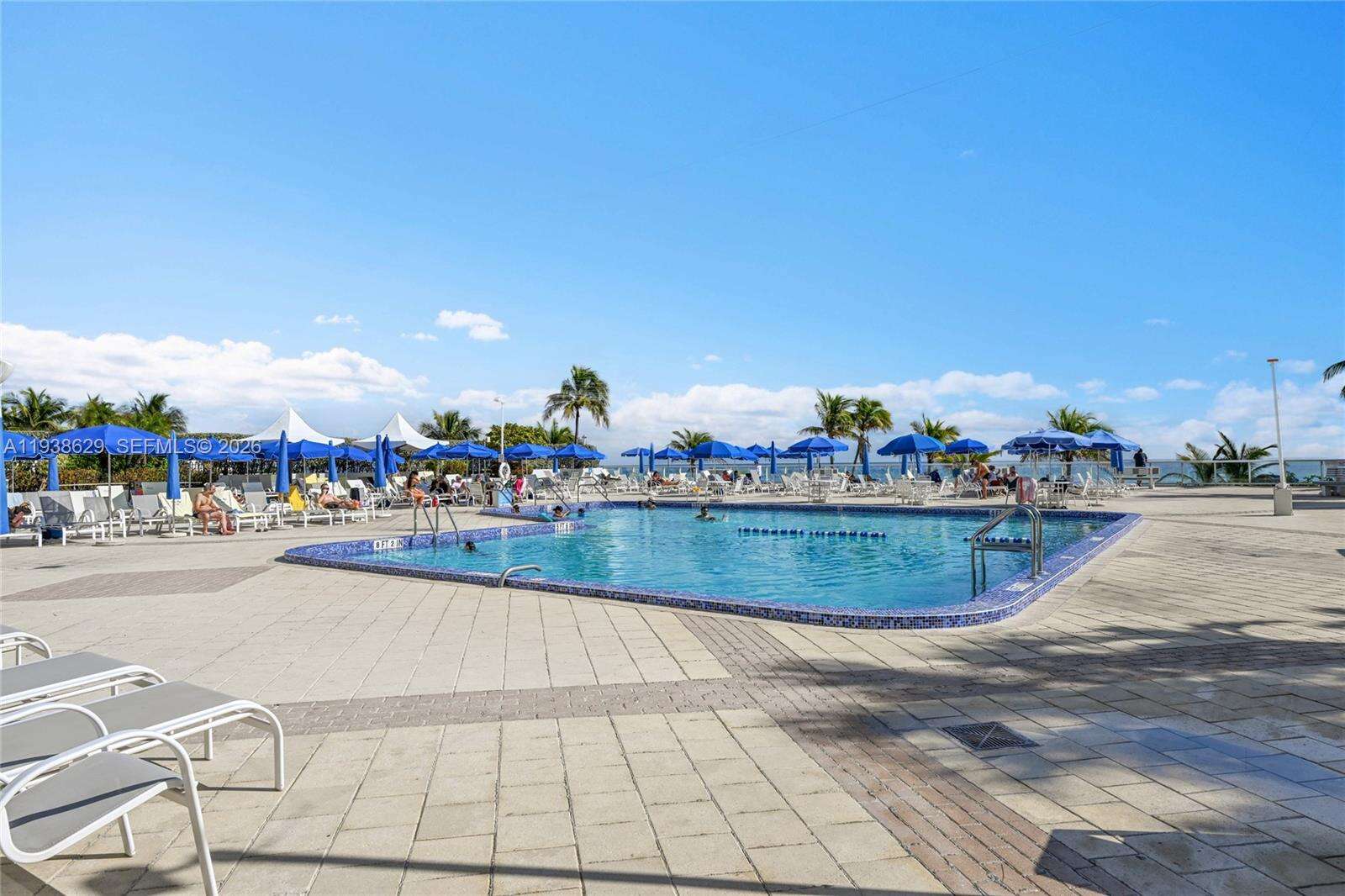 Parker Plaza at 2030 Ocean Dr, Hallandale Beach, FL 33009 - For Sale photo 31