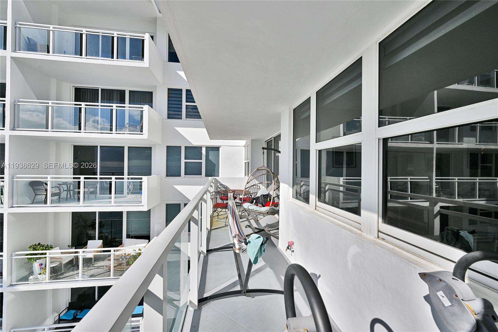 Parker Plaza at 2030 Ocean Dr, Hallandale Beach, FL 33009 - For Sale photo 6