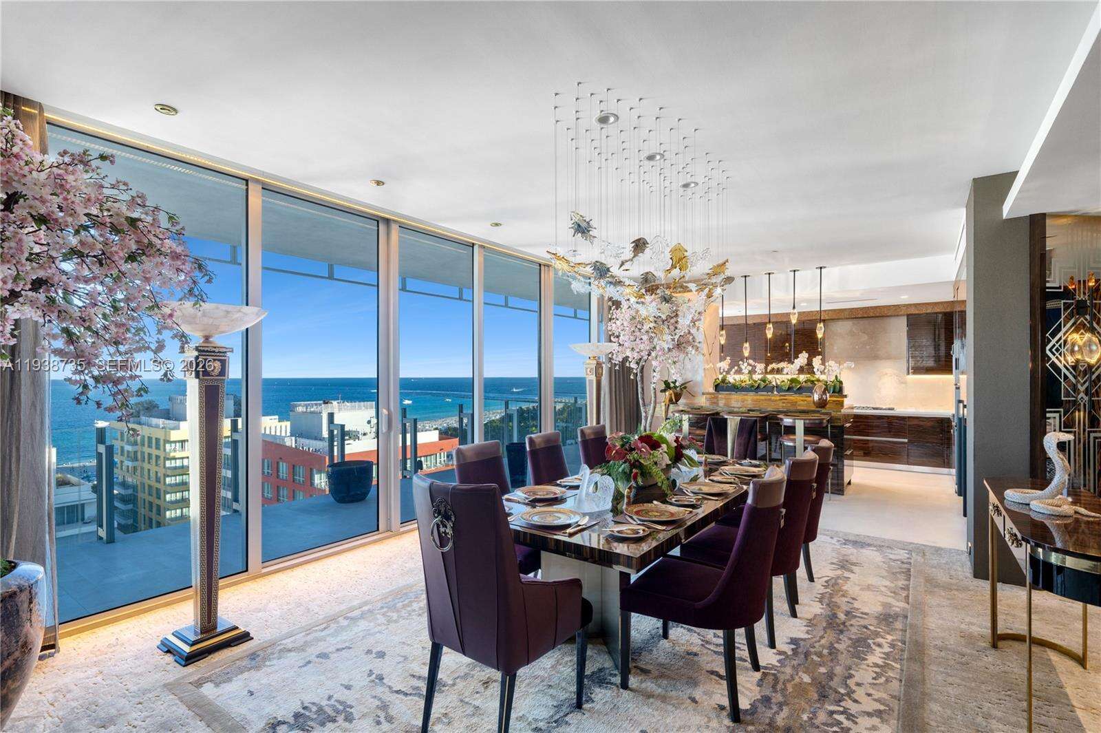 GLASS 120 - 120 Ocean Dr, Miami Beach, FL 33139 | Picture 4