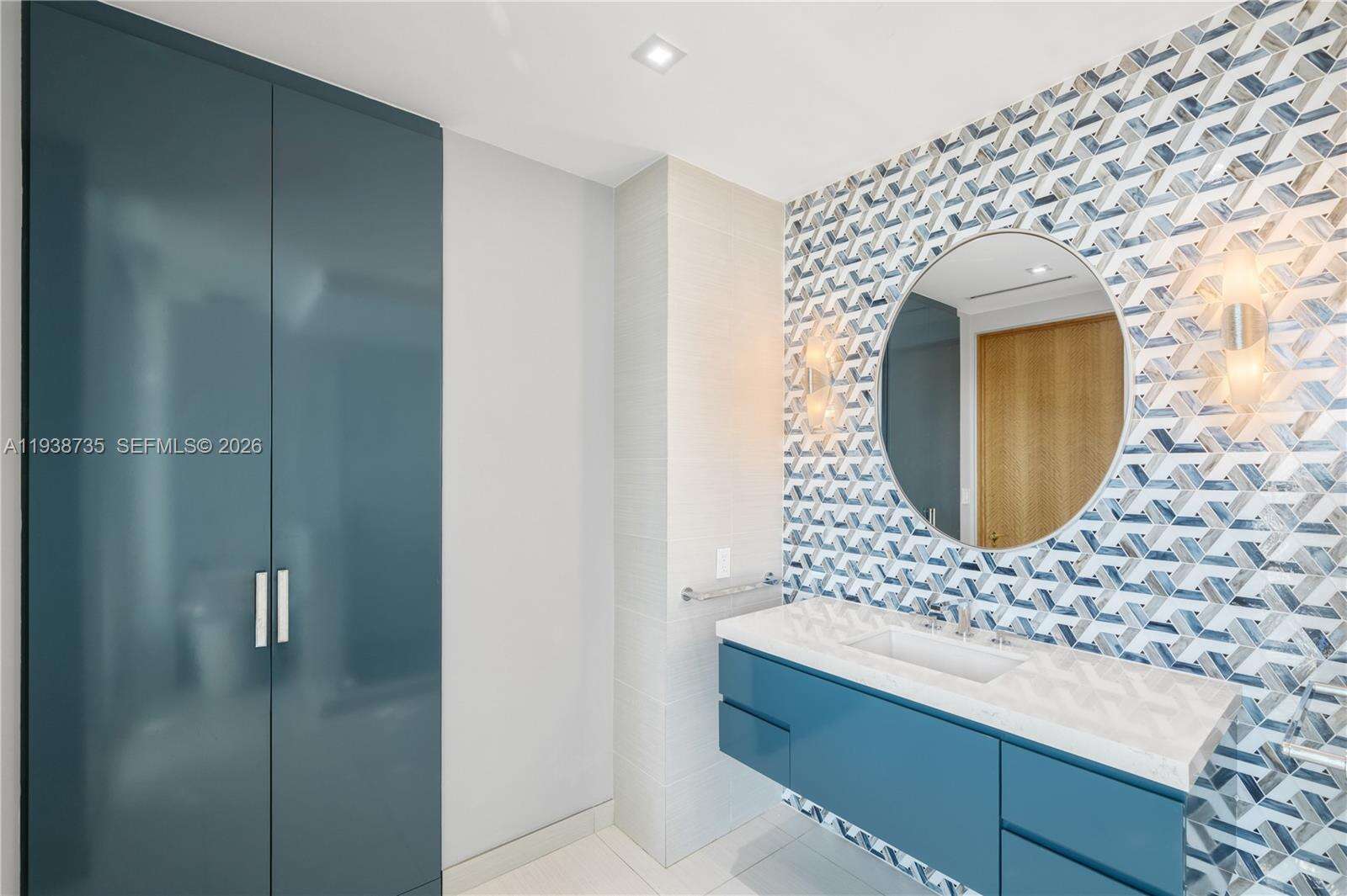 GLASS 120 - 120 Ocean Dr, Miami Beach, FL 33139 | Picture 33