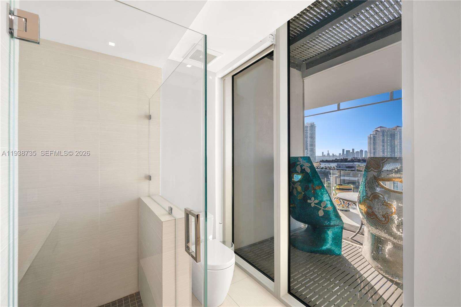 GLASS 120 - 120 Ocean Dr, Miami Beach, FL 33139 | Picture 34