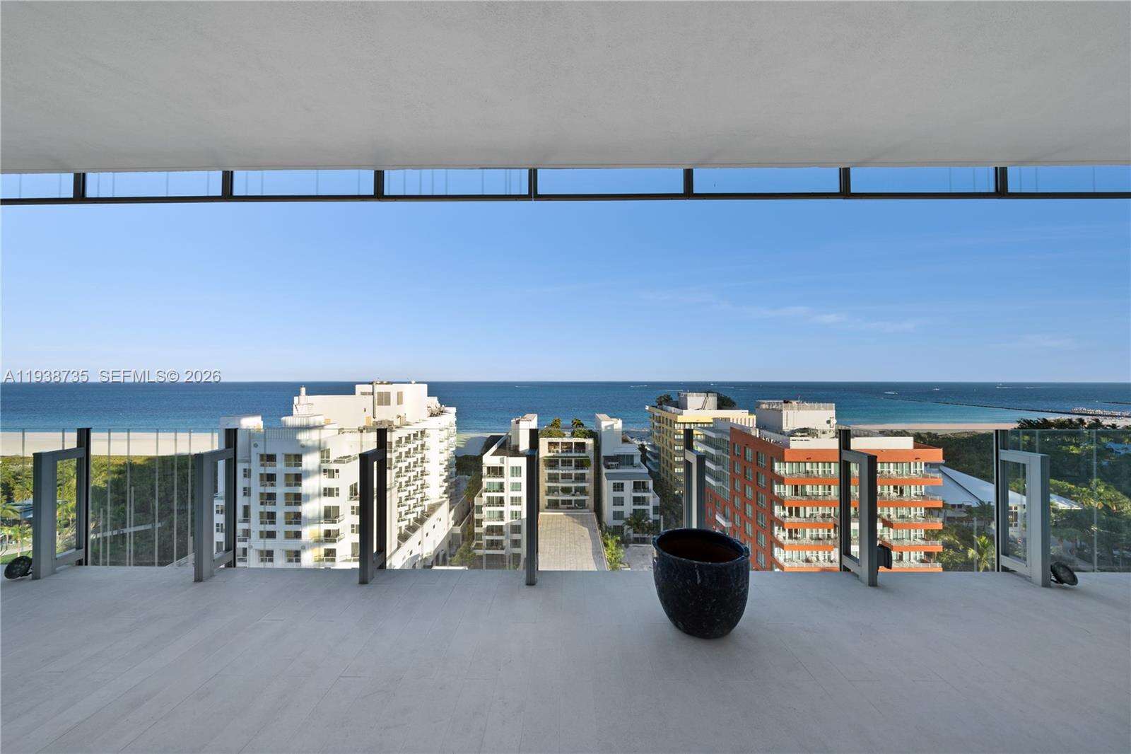 GLASS 120 - 120 Ocean Dr, Miami Beach, FL 33139 | Picture 39