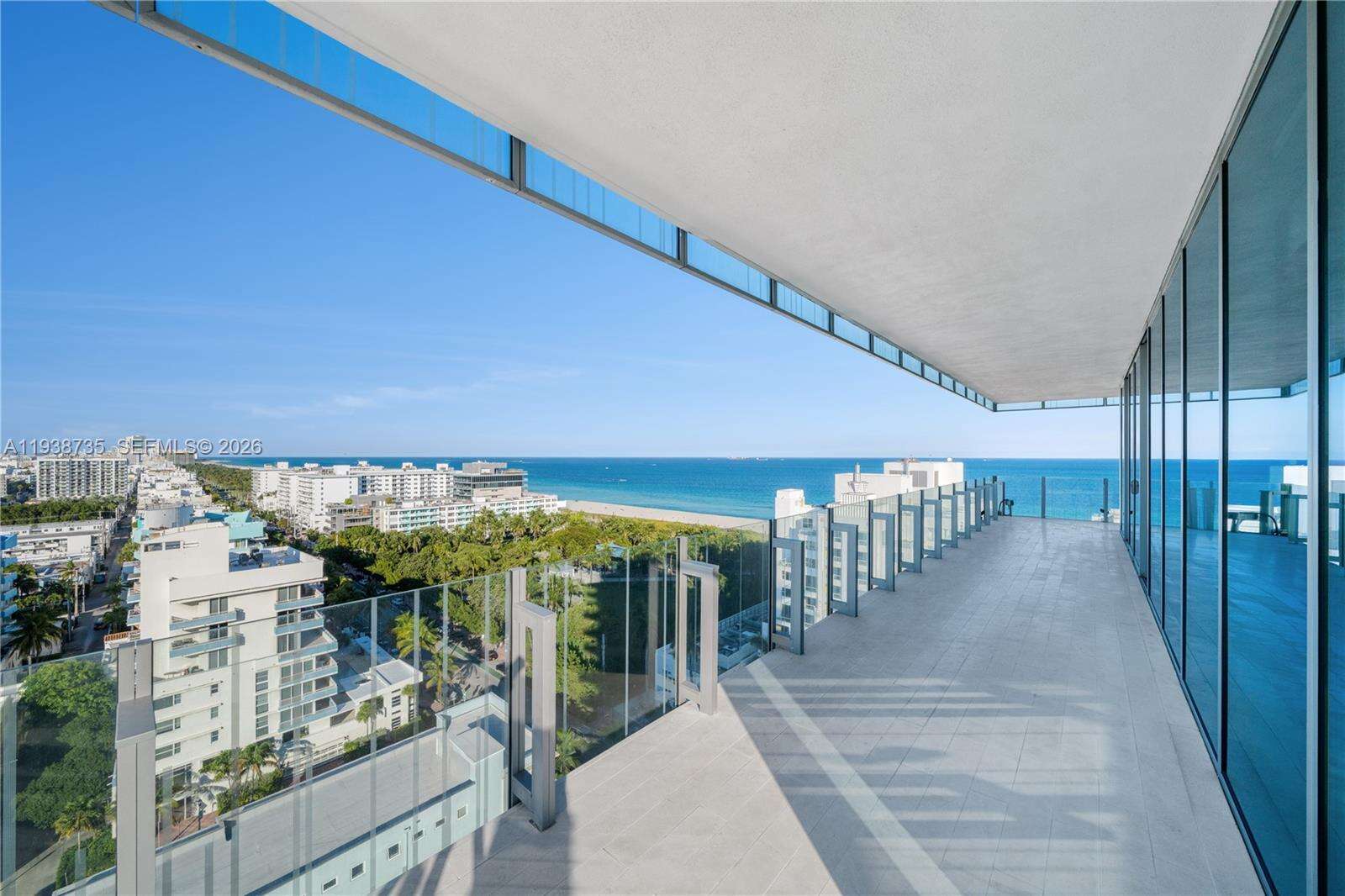 GLASS 120 - 120 Ocean Dr, Miami Beach, FL 33139 | Picture 42